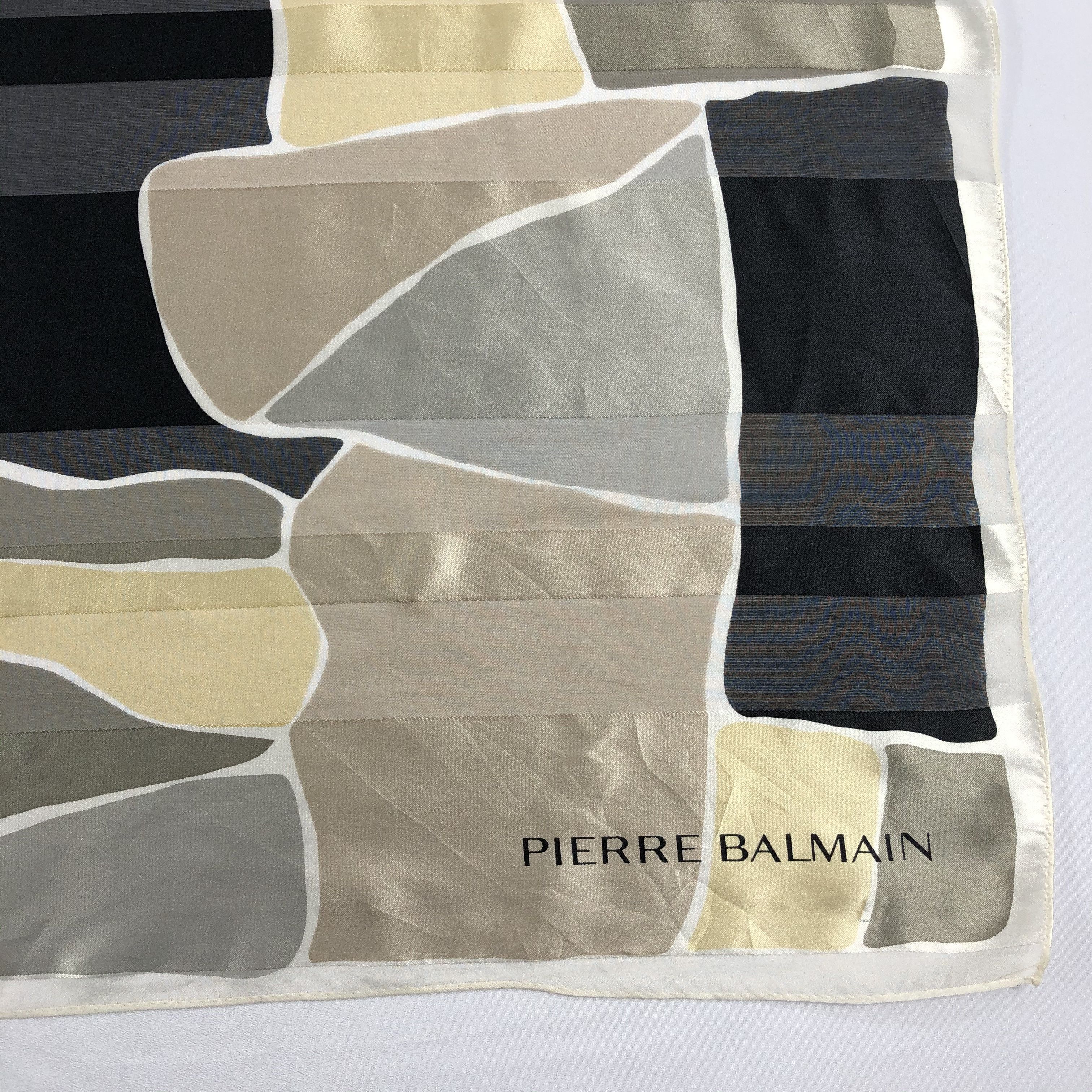 Pierre Balmain Vintage Pierre Balmain Silk Scarf Size ONE SIZE - 4 Thumbnail