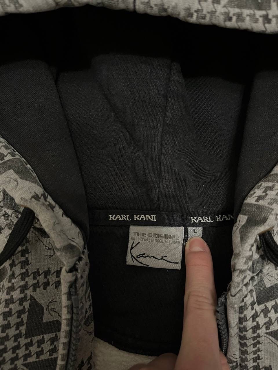 Karl Kani Karl Kani Vintage Monogram Zip Hoodie 90s Vibes Rare Piece Size US M / EU 48-50 / 2 - 7 Thumbnail