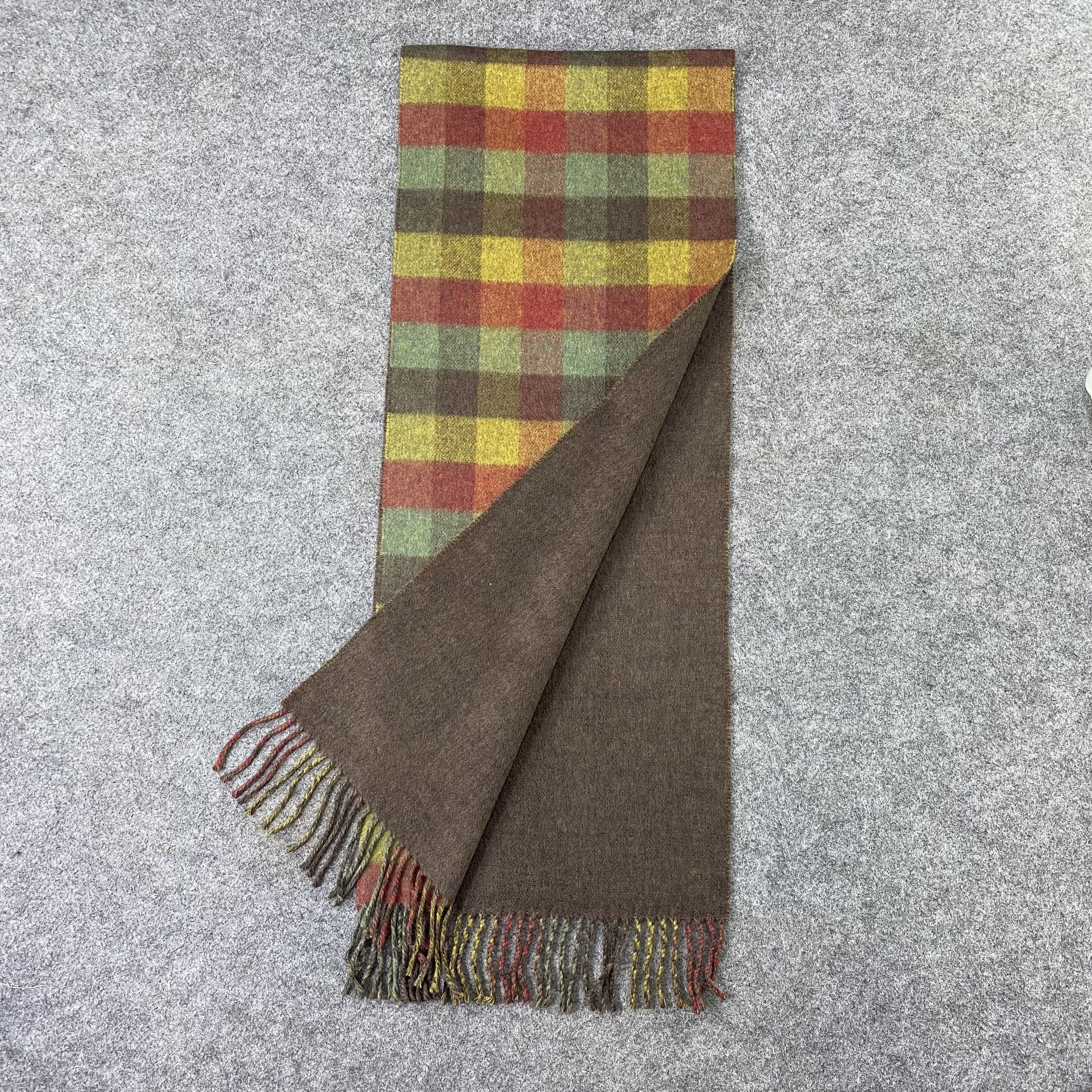 Johnstons Of Elgin Johnstons Of Elgin 100%Cashmere Scarf/Muffler/Neckwear-T1151 Size ONE SIZE - 3 Thumbnail