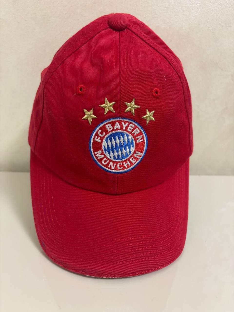 Vintage FC Bayern Munich Men'sbaseball cap Munich Football Red 2013 Size ONE SIZE - 8 Thumbnail