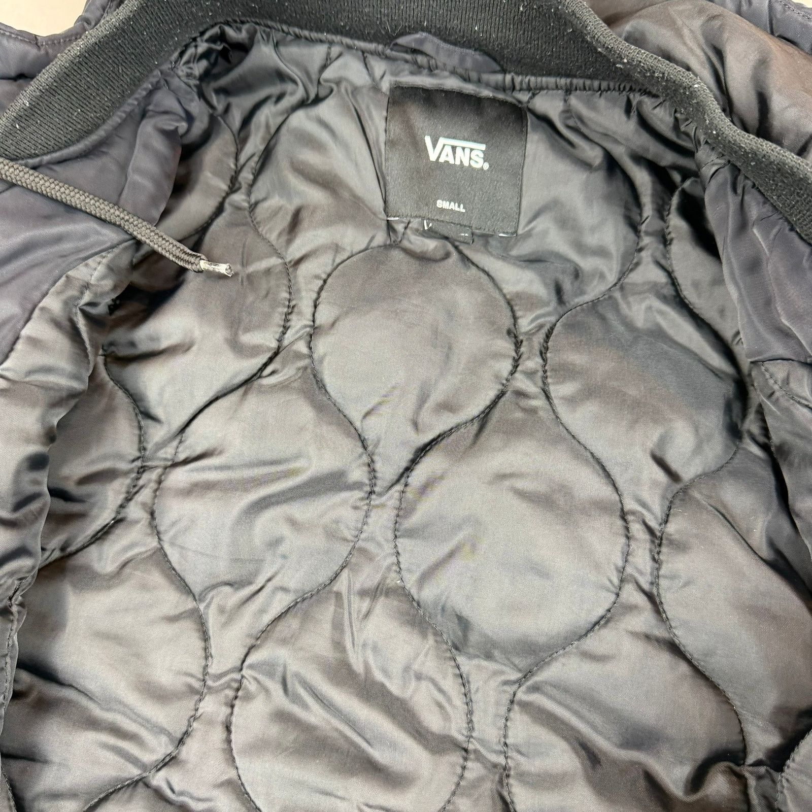 Vans Vans Hooded Bomber Jacket Black Small Skate Puffer Size S / US 4 / IT 40 - 7 Thumbnail