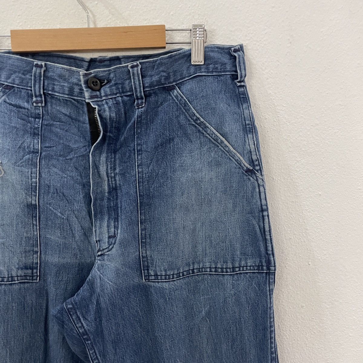 Japanese Brand Vintage 90s Gun Ho Workwear Distressed Denim Jeans Size US 32 / EU 48 - 2 Thumbnail