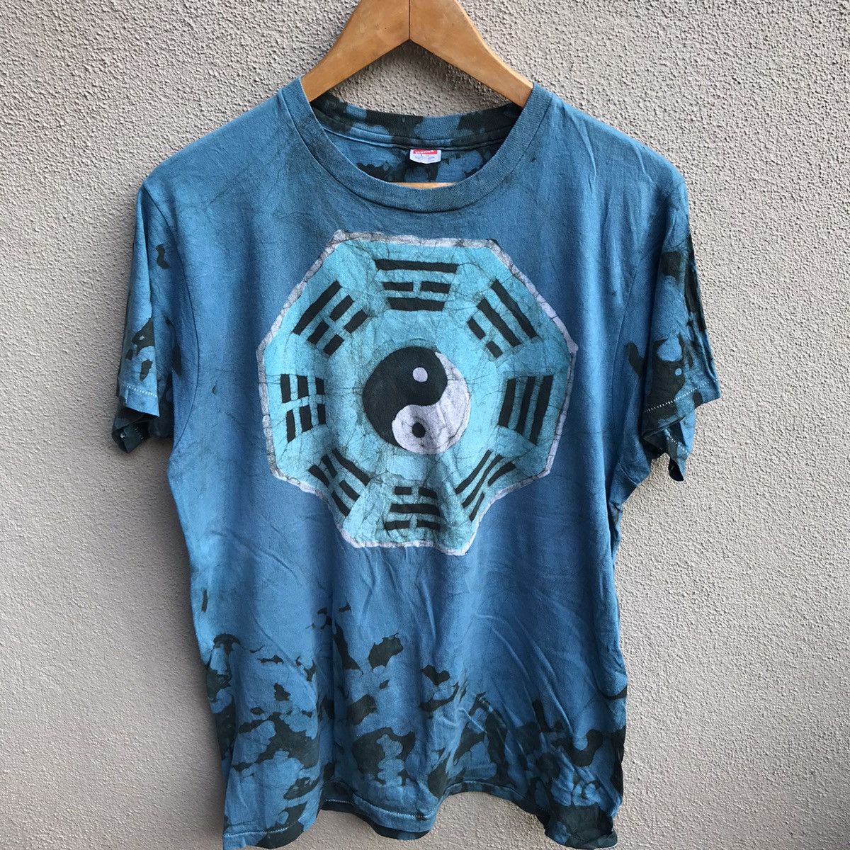 Vintage Vintage 90s YIN YANG art tee tie dye Size US M / EU 48-50 / 2 - 2 Thumbnail
