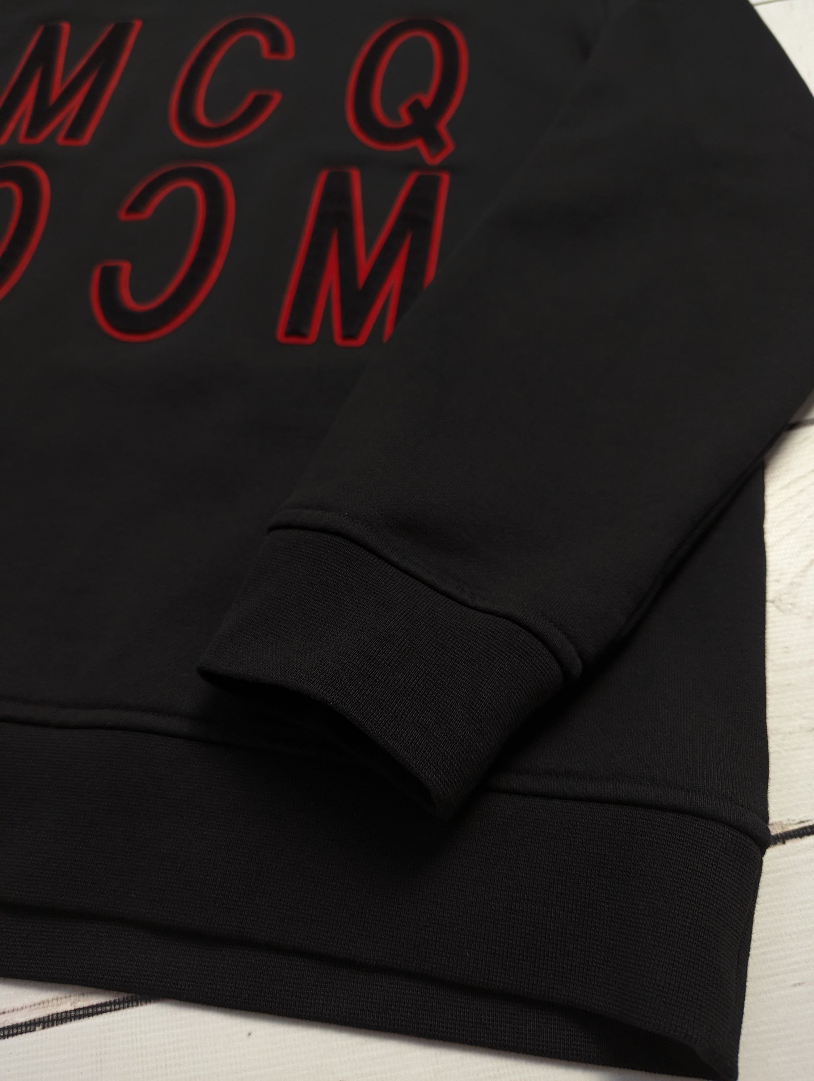 Alexander McQueen MCQ Alexander McQueen black sweatshirt unisex men women Size US L / EU 52-54 / 3 - 3 Thumbnail