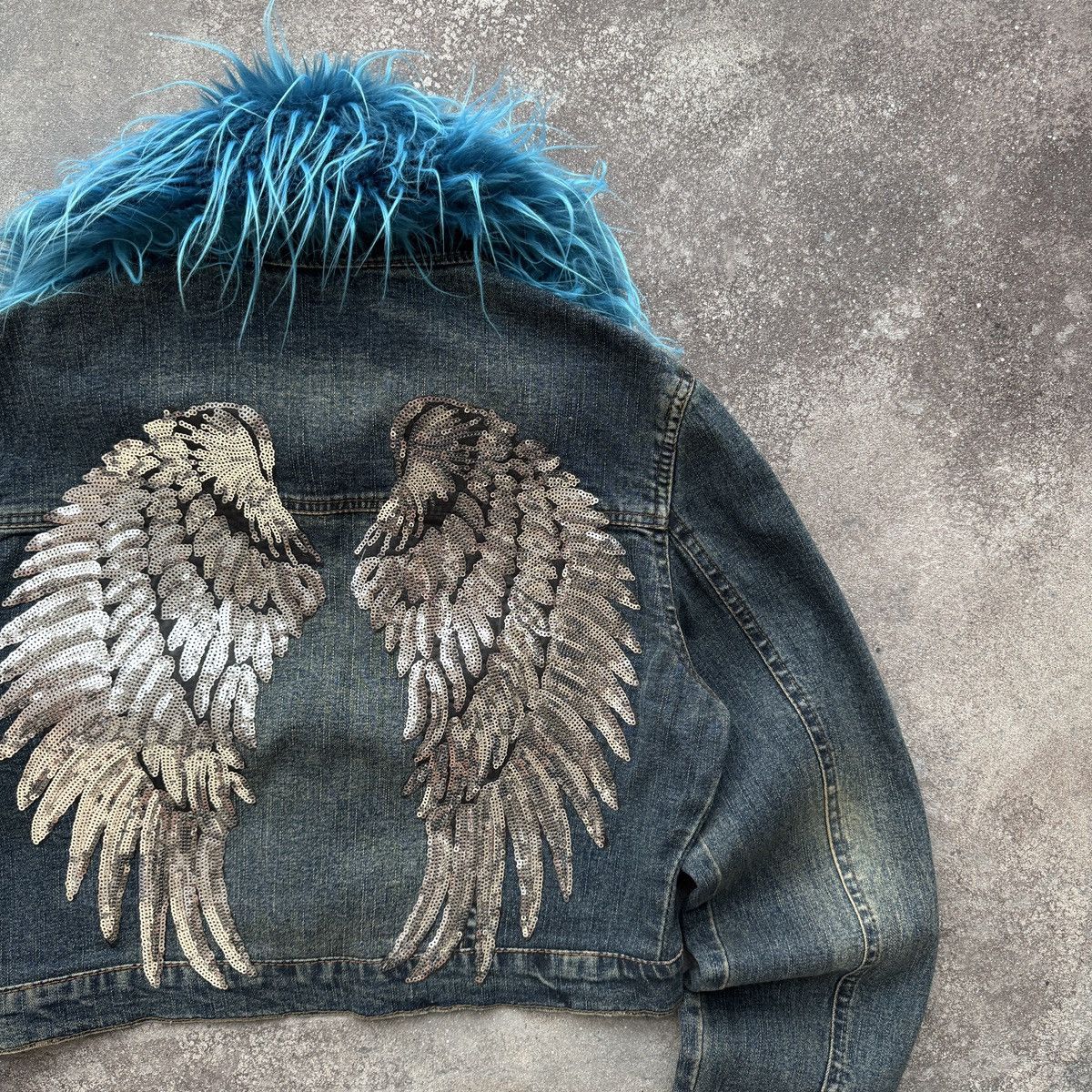 If Six Was Nine Angel Wings Y2K Gothic Vintage Washed Denim Cropped Jacket Size S / US 4 / IT 40 - 6 Thumbnail