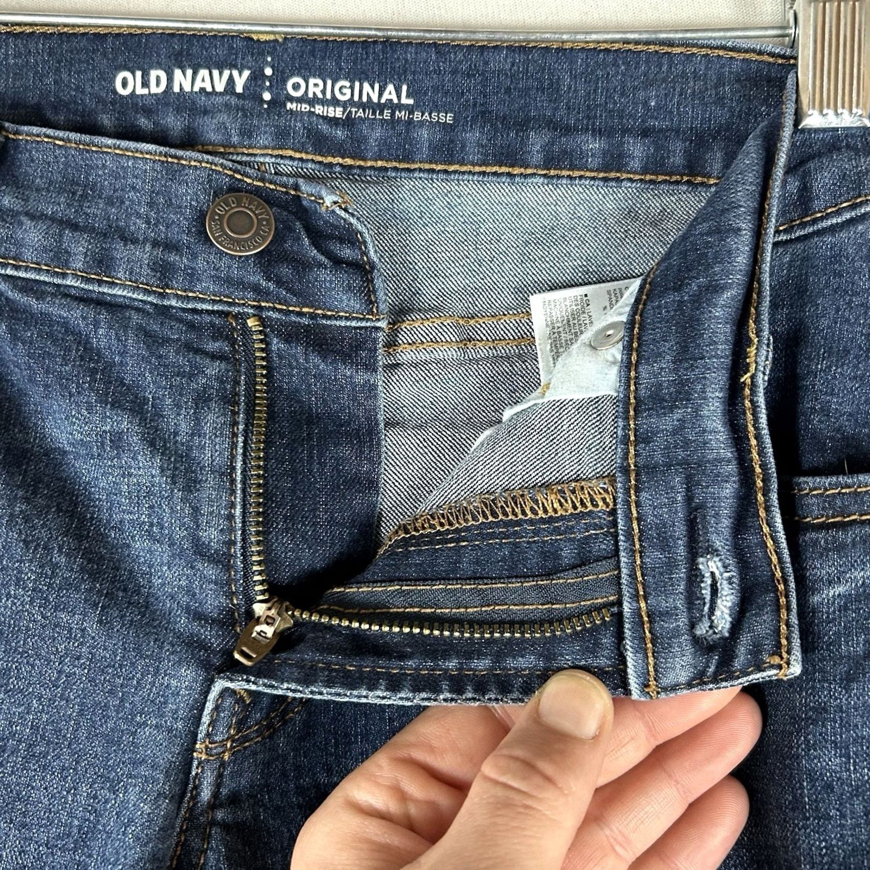 Old Navy Old Navy Original Mid Rise Skinny Jeans Women Size 2 Short Blue Medium Wash 2S Size 26" / US 2 / IT 38 - 4 Thumbnail