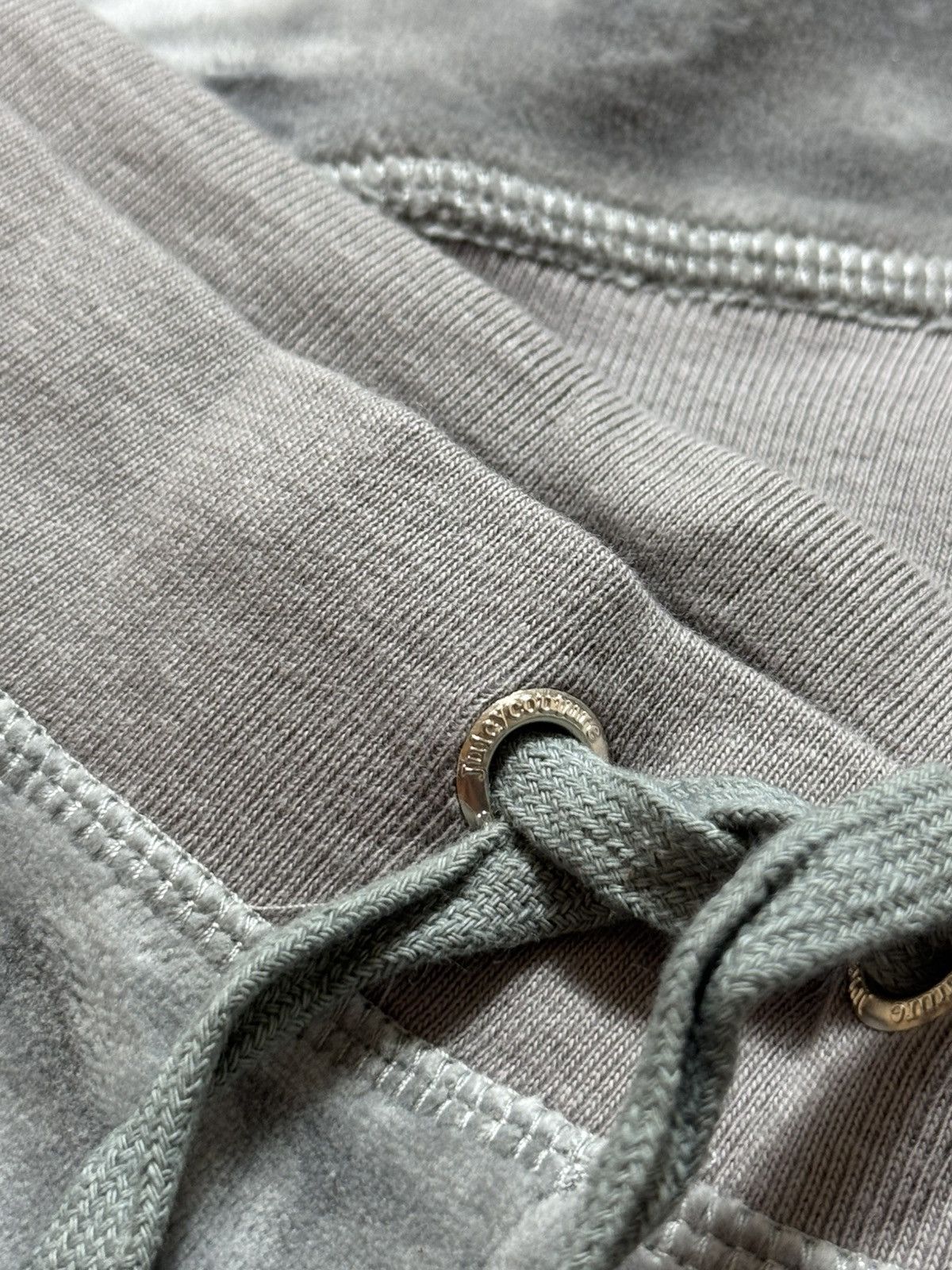 Juicy Couture VINTAGE JUICY COUTURE SUN BUNNY TERRY BASIOS TRACKSUIT Size L / US 10 / IT 46 - 5 Thumbnail
