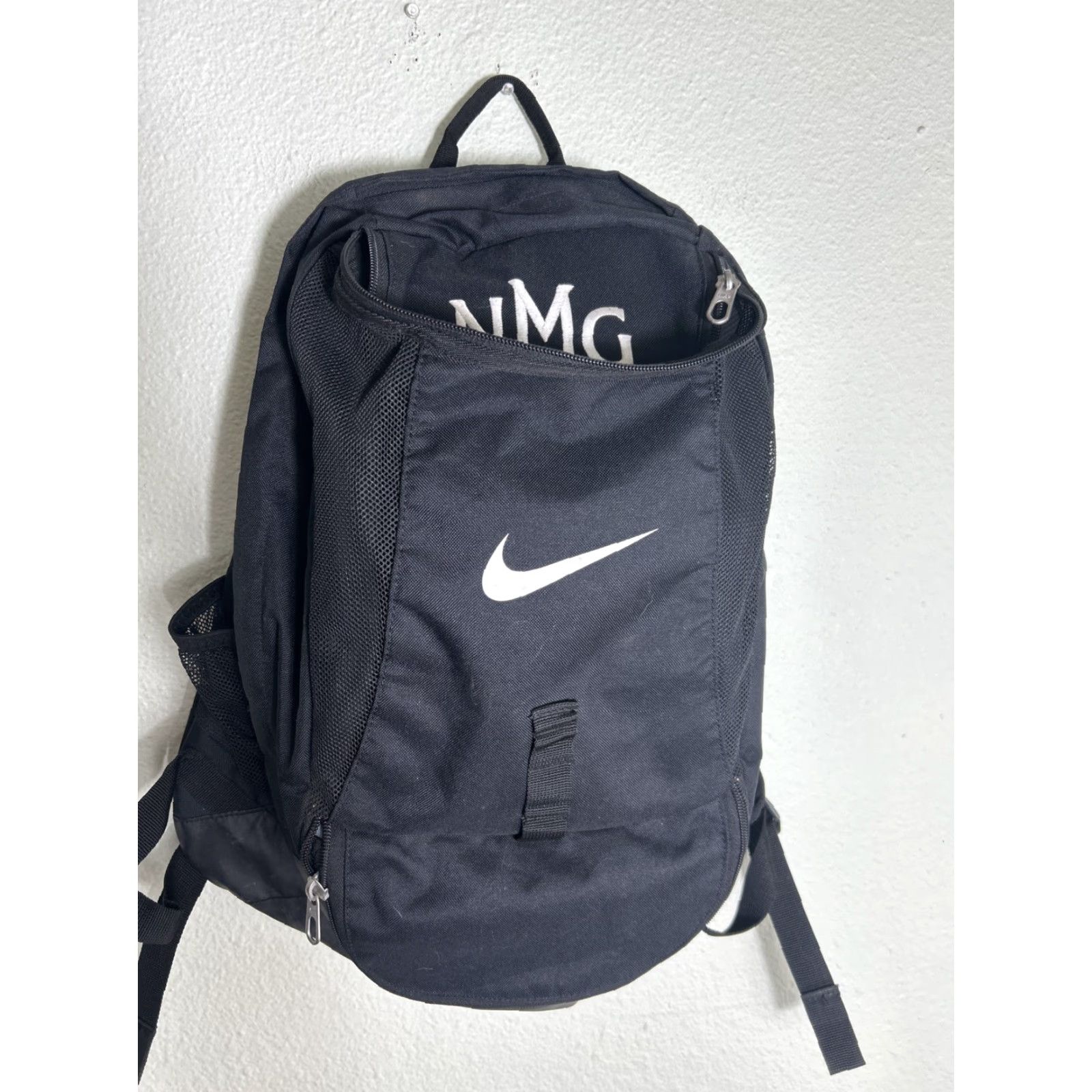 Nike Nike Team Club Backpack Men Large Black Polyester Backpack 17x14x9 Embroidered Nike Team Club BA5190-064 Size ONE SIZE - 2 Thumbnail
