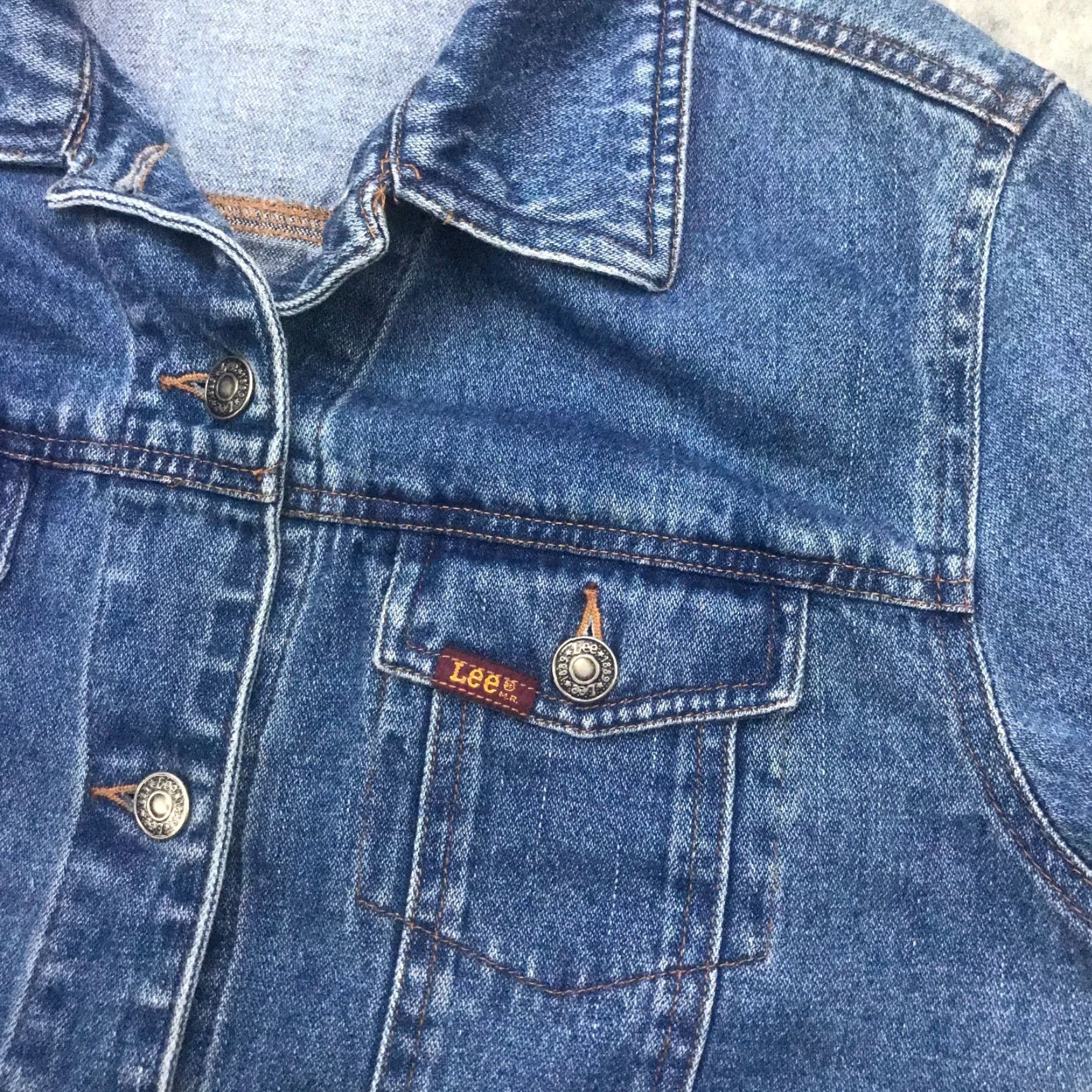 Lee VINTAGE Lee Jean Jacket Womens Medium Blue Denim MR Trucker Coat Size 32" / US 10 / IT 46 - 4 Thumbnail