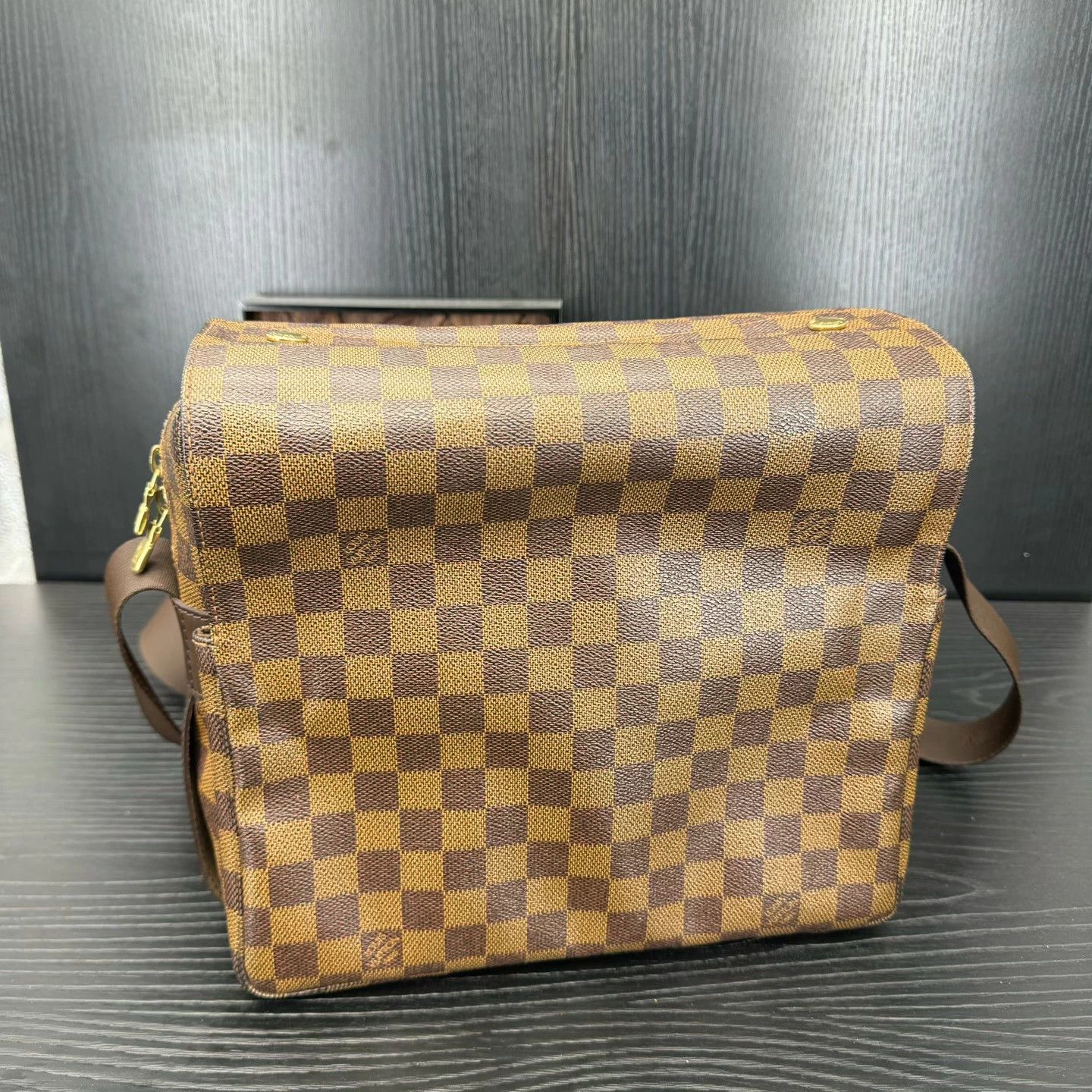 Louis Vuitton LV Brown Damier Tofu Messenger Bag 28x24cm Size ONE SIZE - 1 Thumbnail