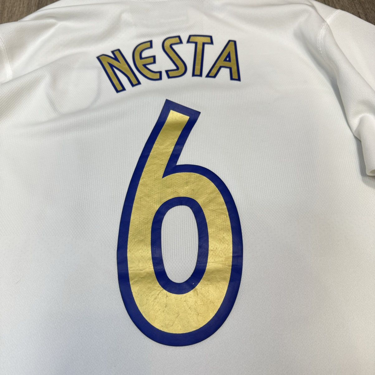 Puma Italy 03/04 away shirt #6 Nesta Size US M / EU 48-50 / 2 - 4 Thumbnail