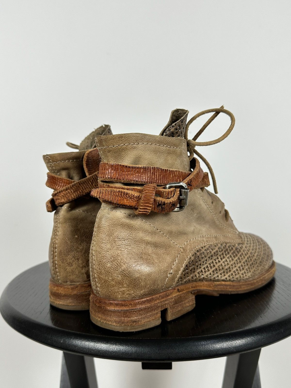 A.S.98 A.S.98. Airstep Beige Leather Biker Buckle Strap Ankle Boots Size US 8 / IT 38 - 4 Thumbnail