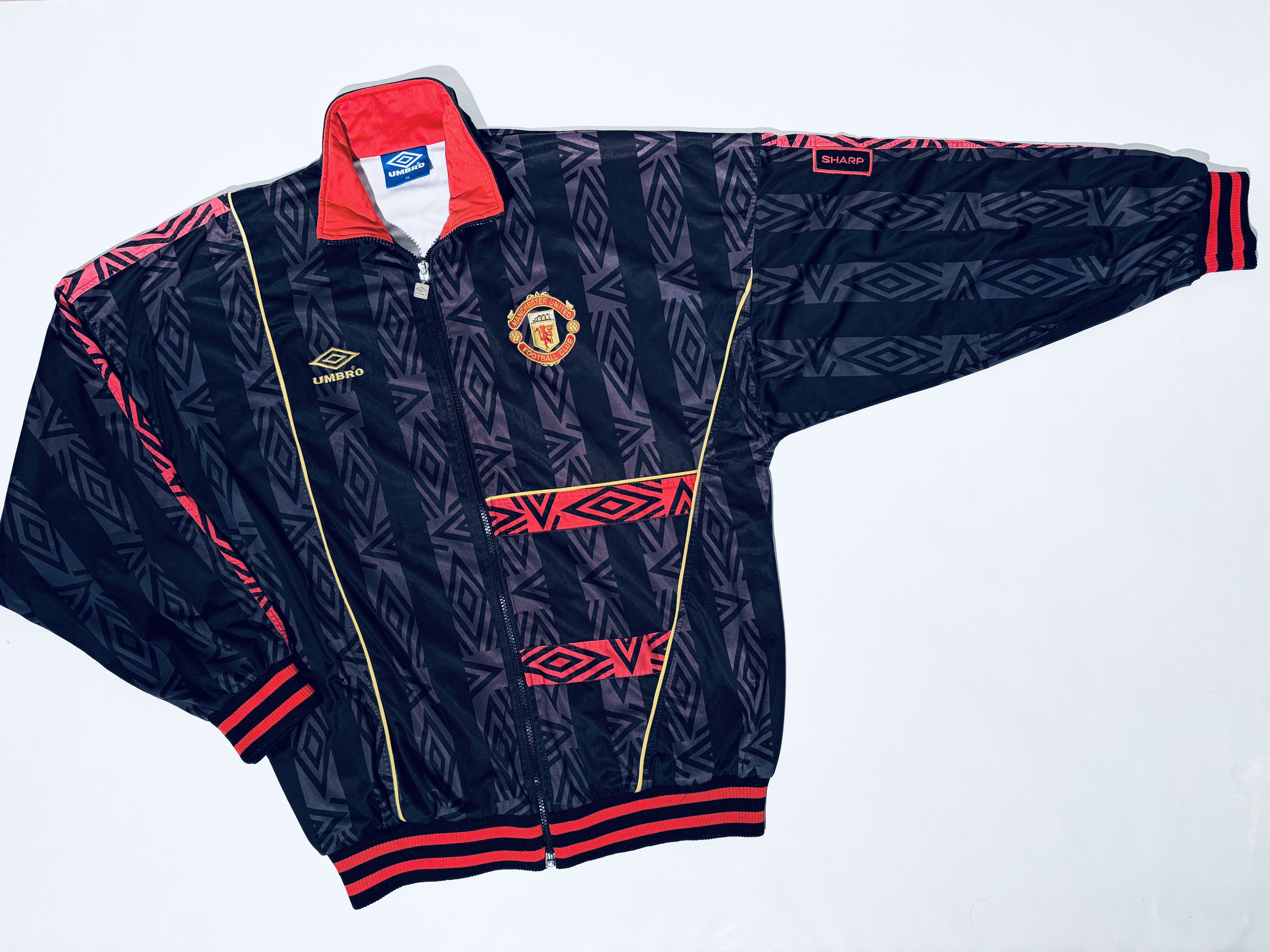 Umbro Manchester United Training Jacket 1992 - 1993 Size US XL / EU 56 / 4 - 5 Thumbnail
