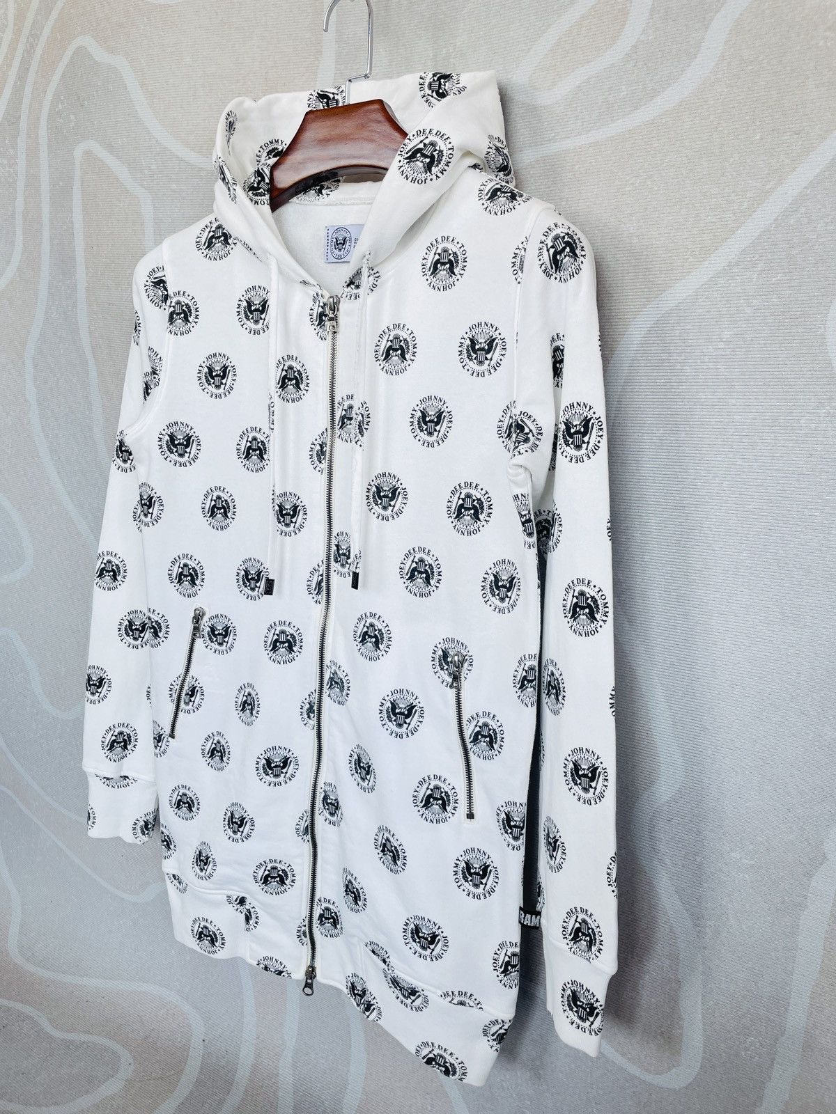 Band Tees × Hysteric Glamour × Japanese Brand Hysteric Glamour X Ramones Fullprint Zipper Hoodie Size US XS / EU 42 / 0 - 4 Thumbnail