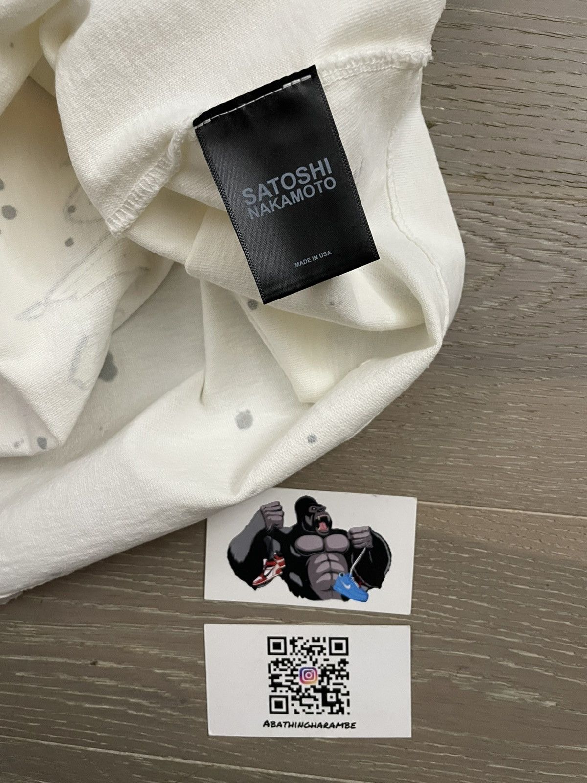 Satoshi Nakamoto Satoshi Nakamoto No Savior Tee Size US XXL / EU 58 / 5 - 3 Thumbnail