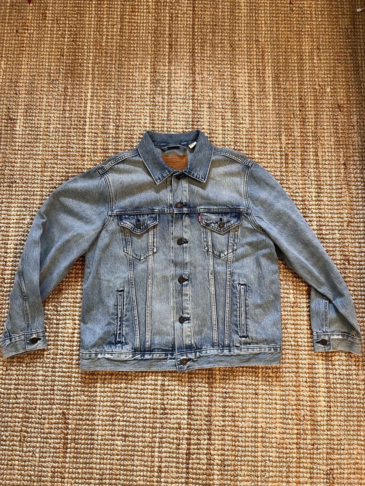 Levi's Classic Levi’s Denim Jacket Size US L / EU 52-54 / 3 - 1 Thumbnail