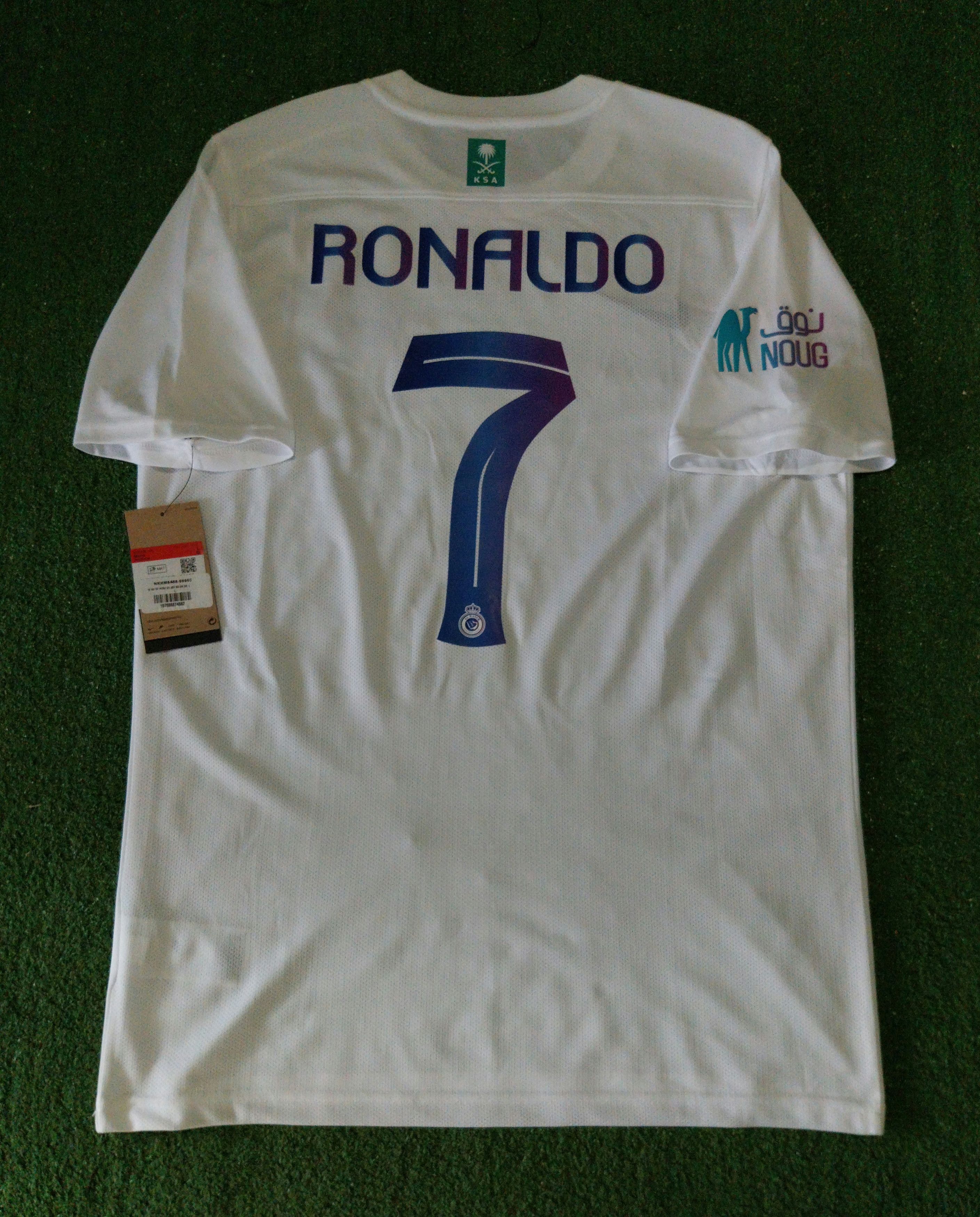 Nike Al Nassr away 2022/2023 cristiano ronaldo jersey football Size US L / EU 52-54 / 3 - 2 Thumbnail
