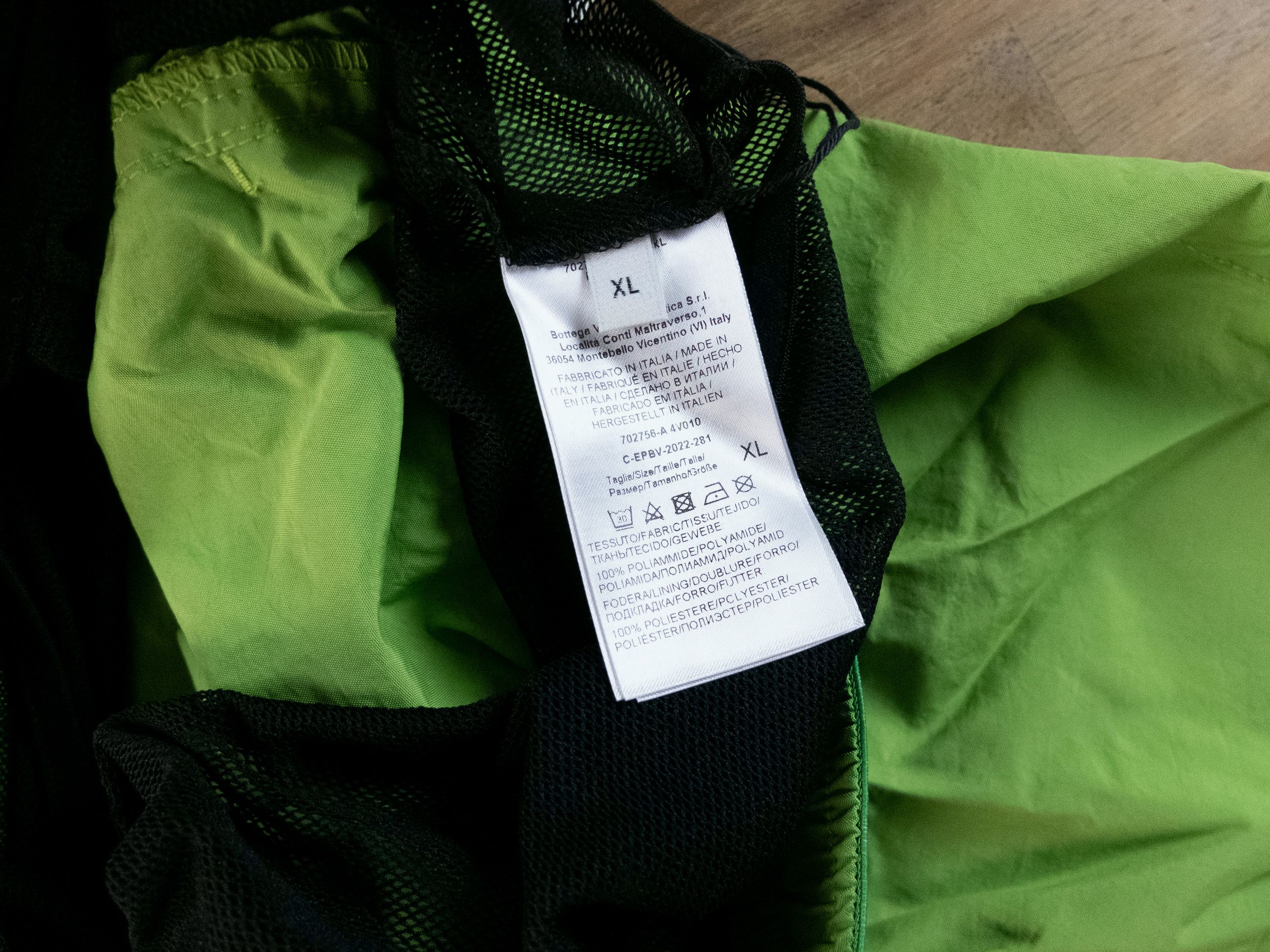 Bottega Veneta BOTTEGA VENETA solid green logo waistband swim shorts Medium Size US 32 / EU 48 - 6 Thumbnail