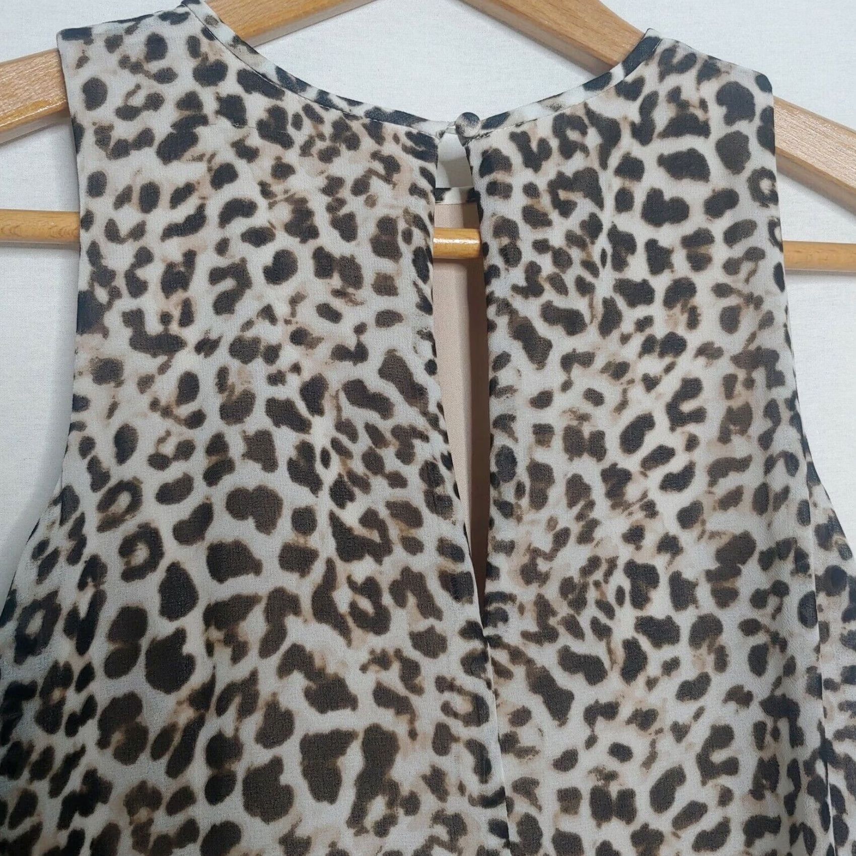 Calvin Klein Calvin Klein Shift Dress Size 6 Sleeveless Leopard Print Beige/Brown Women Everyday lightweight Size M / US 6-8 / IT 42-44 - 5 Thumbnail