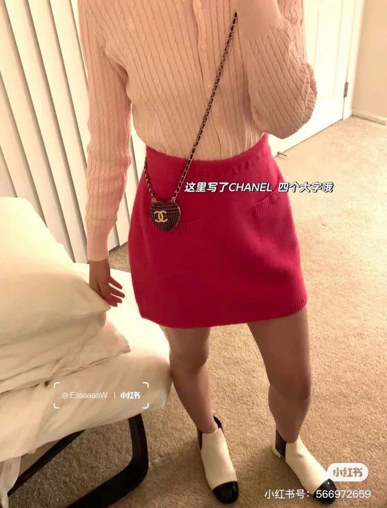 Chanel Chanel 22B peach pink cashmere skirt 2503-Nextarrow Size 25" / US 0 / IT 36 - 9 Thumbnail