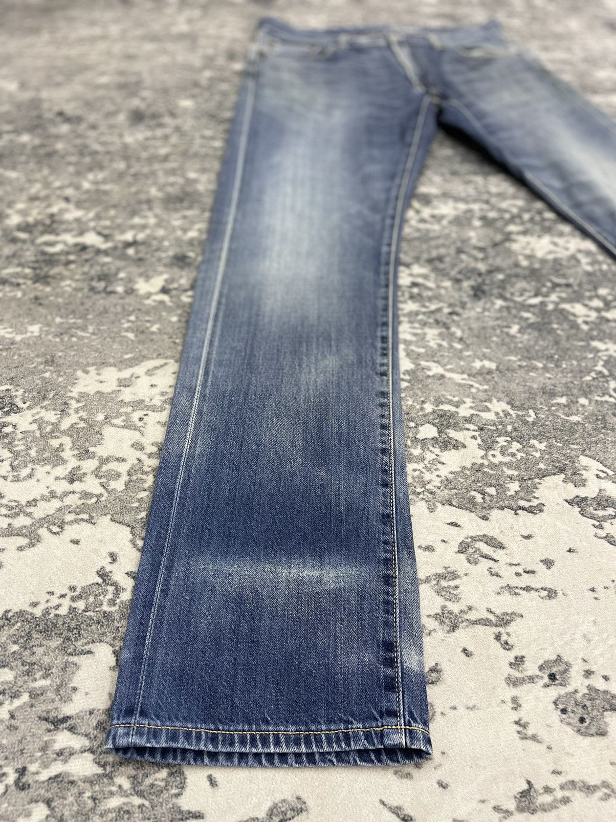 Uniqlo Vintage Uniqlo Jeans Selvedge Regular Fit Size 32 Size US 32 / EU 48 - 2 Thumbnail
