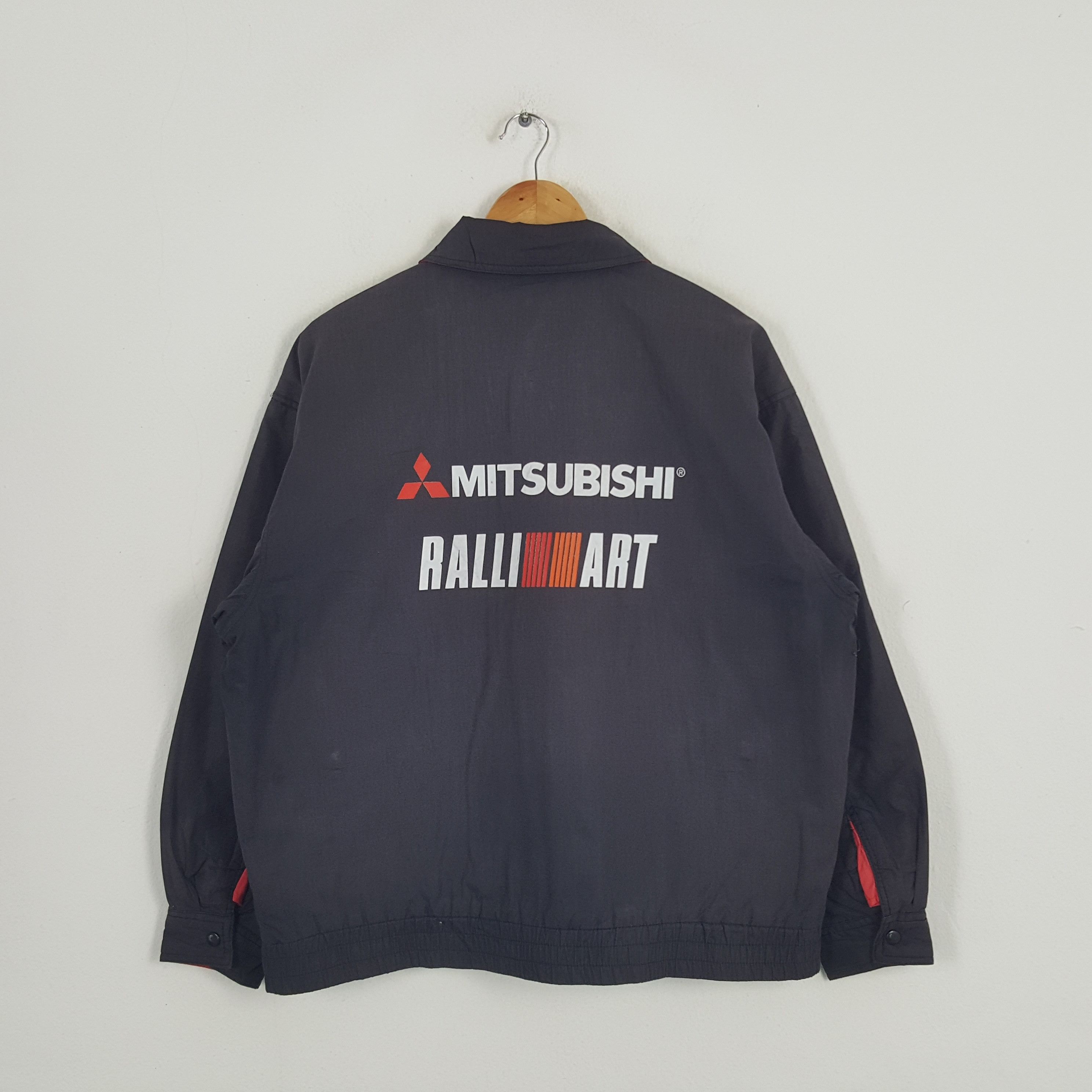 Japanese Brand × Vintage Vintage Mitsubishi Ralli Art Japanese Team Custom Jacket Size US L / EU 52-54 / 3 - 1 Thumbnail