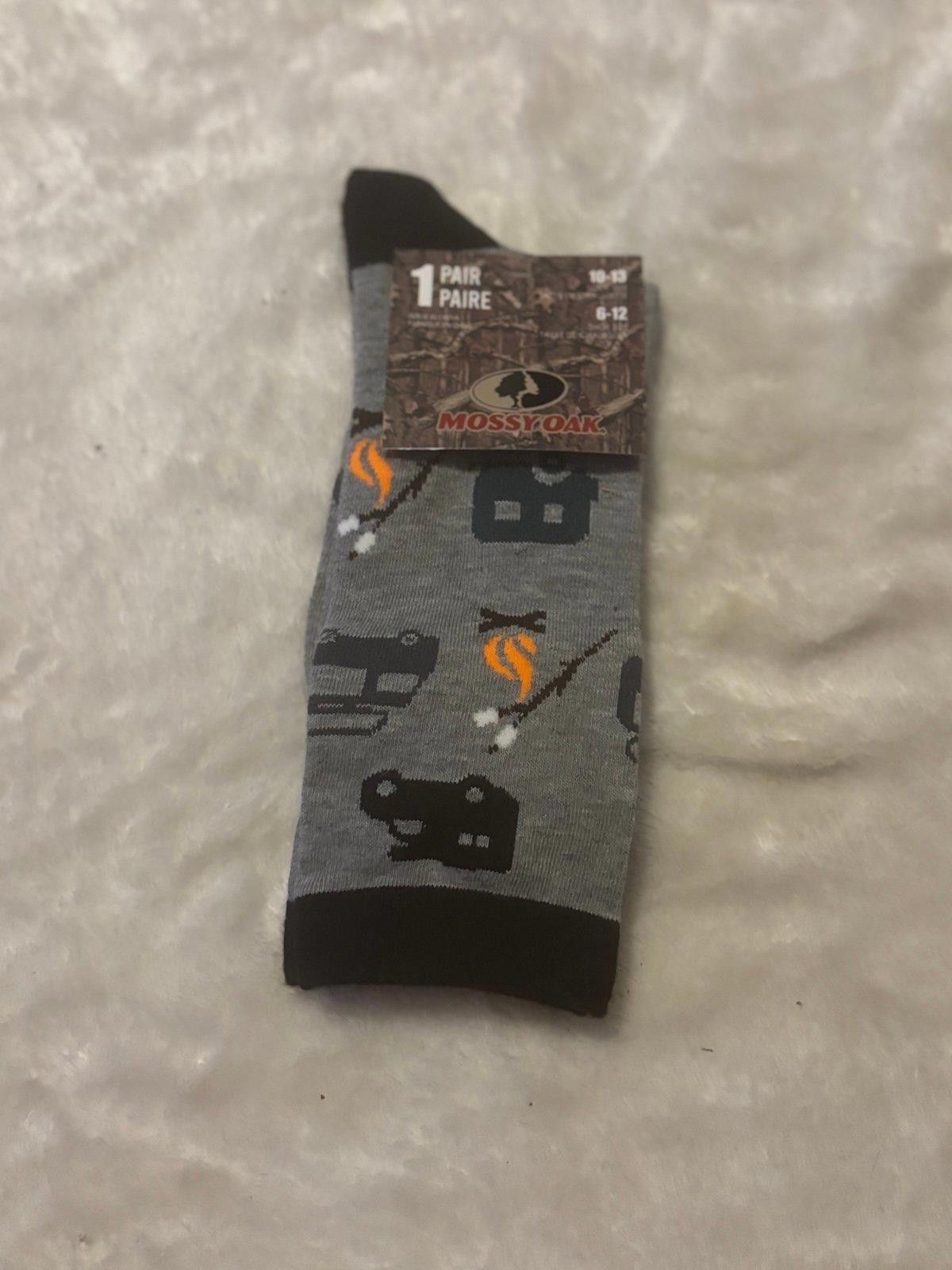 Mossy Oaks Mossy Oak Mens Novelty Crew Socks Size 6-12 Campfire Size ONE SIZE - 1 Thumbnail