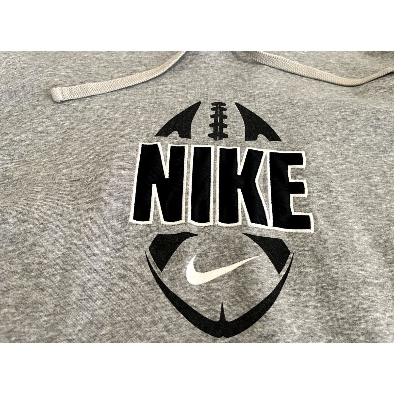 Nike VINTAGE Nike Football Pullover Hoodie Gray Mens Medium Shirt Size US M / EU 48-50 / 2 - 2 Thumbnail