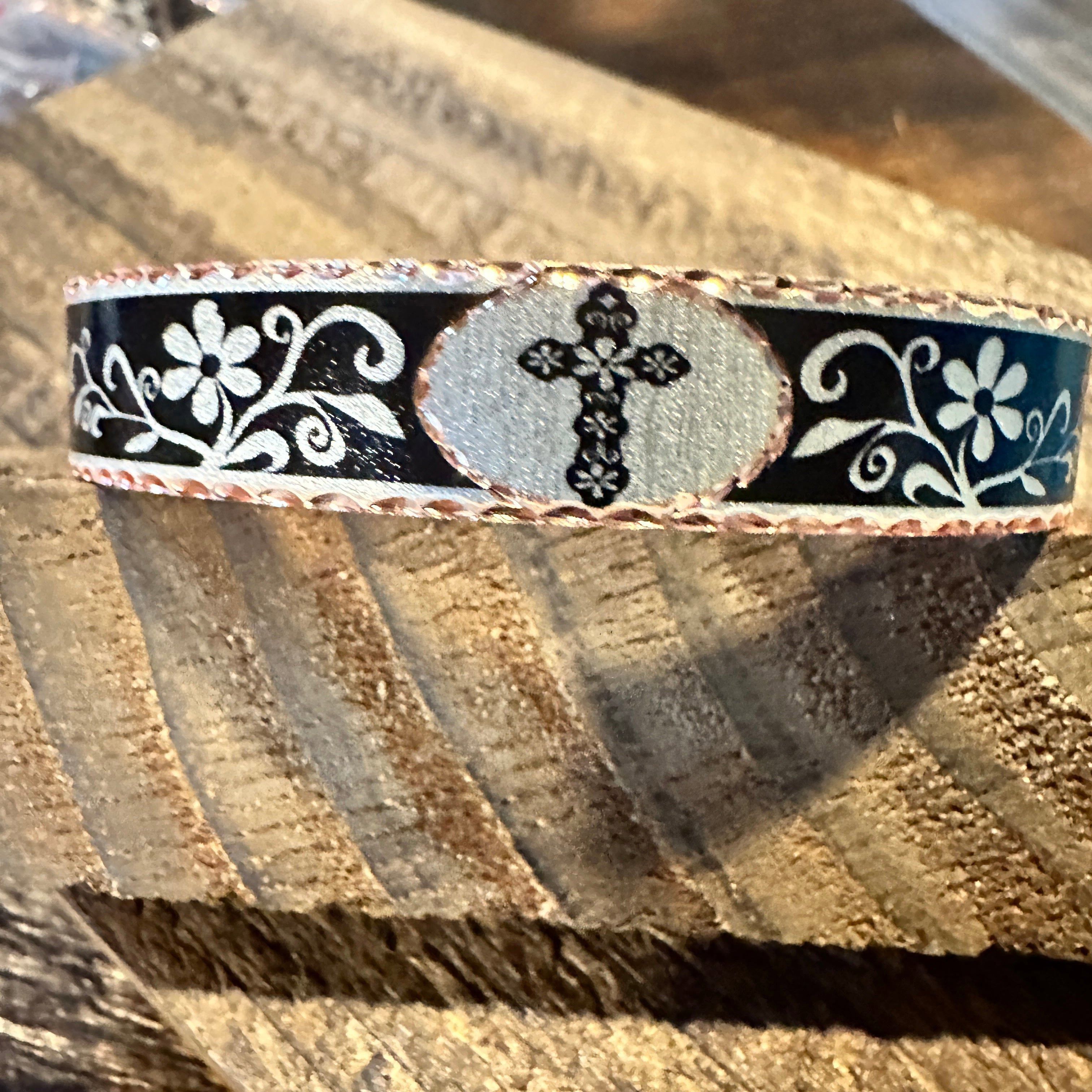 Other Handmade Boho Copper Narrow Cuff Bracelet, Diamond Cut Cross Size ONE SIZE - 9 Thumbnail
