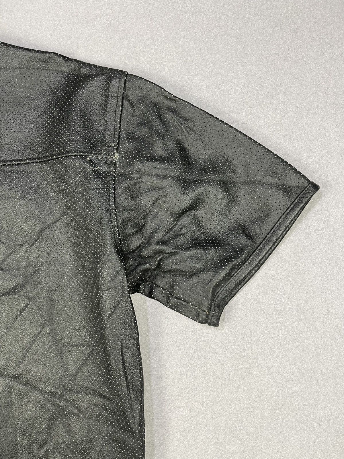 Genuine Leather Vintage GENUINE LEATHER Spotted Holed Lined Leather Size US M / EU 48-50 / 2 - 6 Thumbnail