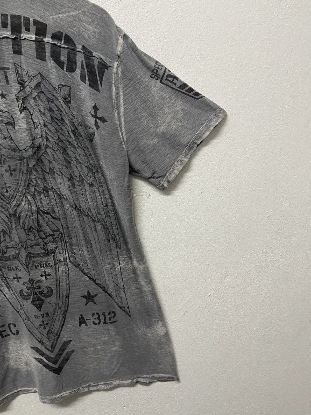 Affliction VINTAGE Y2K EAGLES AFFLICTION ACIDWASH HALF BUTTON SHIRT Size US XL / EU 56 / 4 - 3 Thumbnail