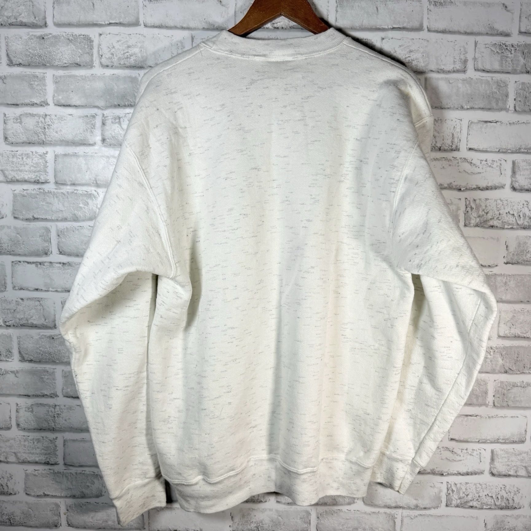 Vintage VTG Oneita Redondo Beach California White Pullover Sweatshirt Mens Size L USA Size US L / EU 52-54 / 3 - 5 Thumbnail