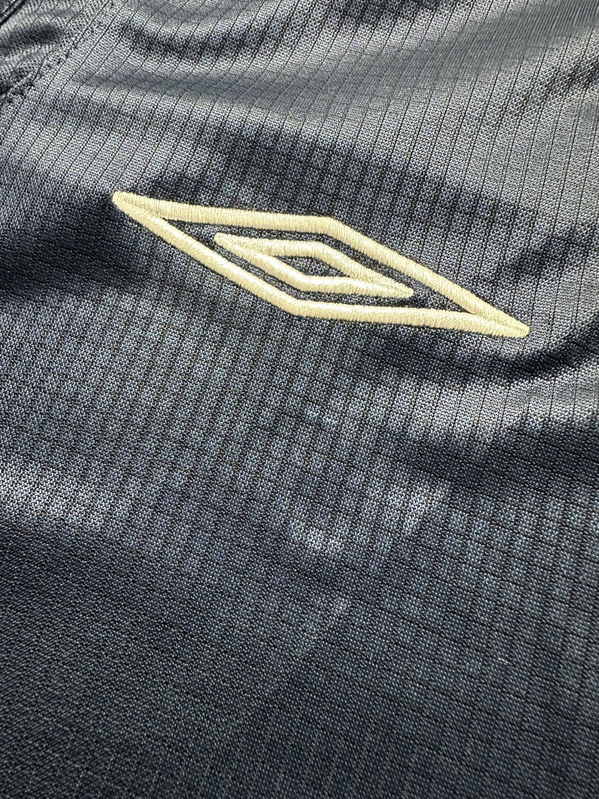 Umbro Vintage Y2K Umbro England Tank Top Soccer Jersey Mesh Size US XL / EU 56 / 4 - 20 Thumbnail