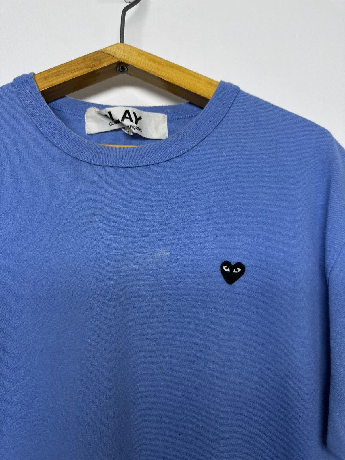 Comme des Garcons Comme Des Garcons PLAY Black Heart Blue Mens Cotton T Shirt Size US M / EU 48-50 / 2 - 9 Thumbnail