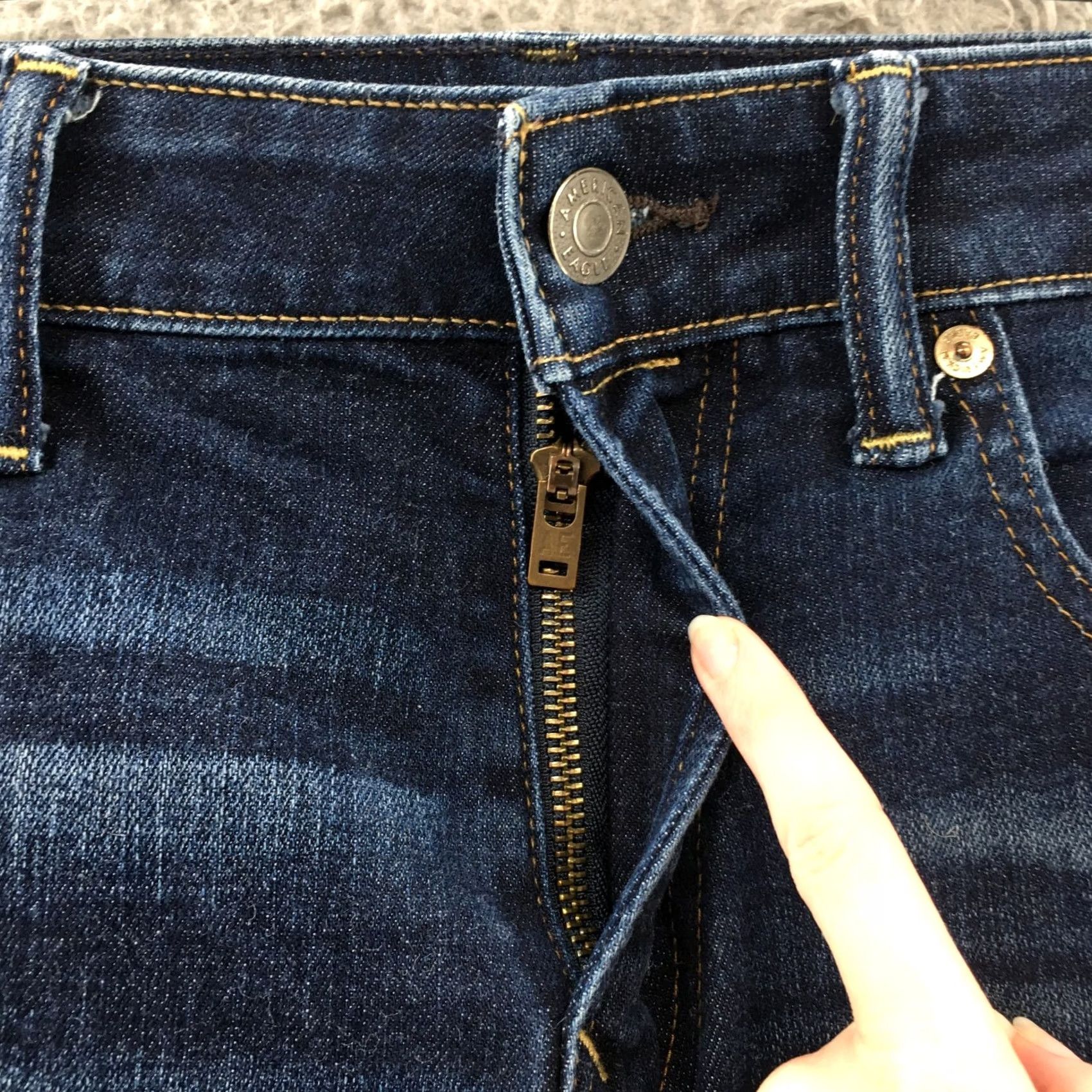 American Eagle Outfitters American Eagle Outfitters Jeans Mens 31x30 Blue Denim Athletic Tapered 5-Pocket Stretch Cotton Standard Regular Mens Size US 31 - 3 Thumbnail
