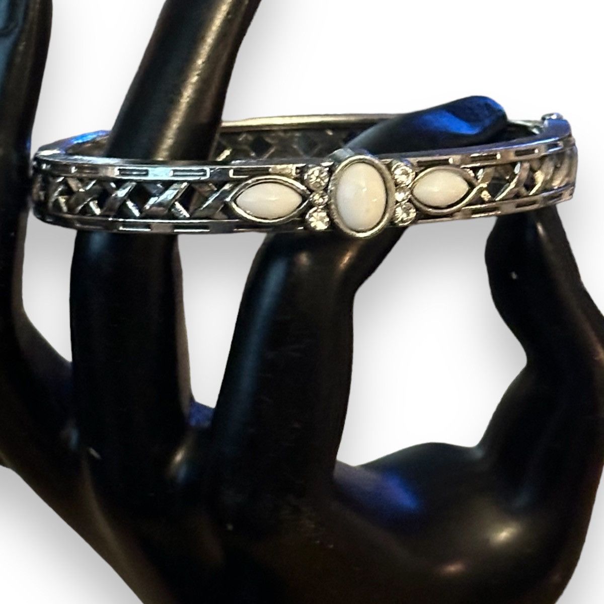 Other Cut out cabochon stone hinged bangle bracelet Size ONE SIZE - 2 Thumbnail
