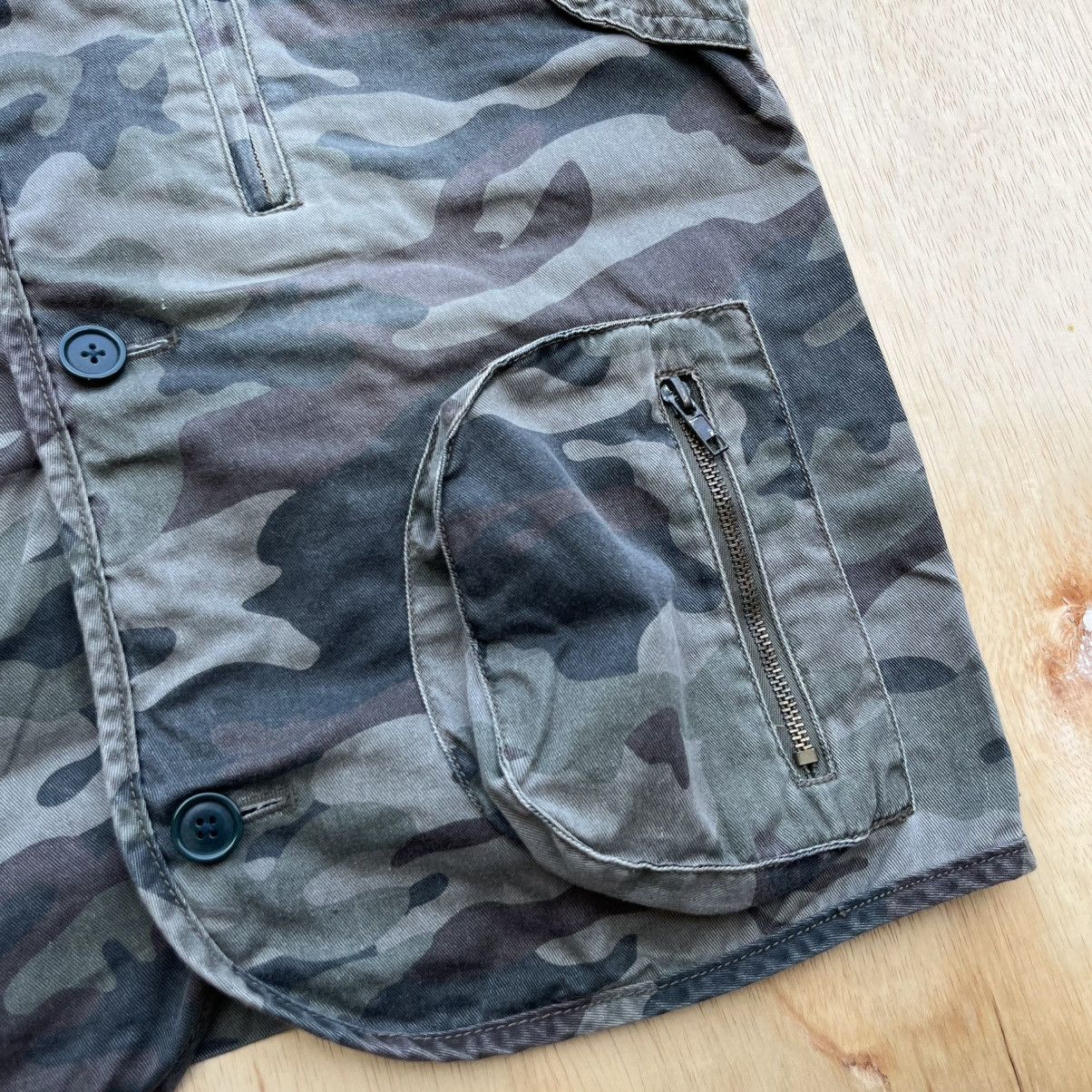 LOWBOX LOWBOX CAMO JAPANESE BRAND MADPUNK LIKE LGB IF SIX WAS NINE Size L / US 10 / IT 46 - 2 Thumbnail