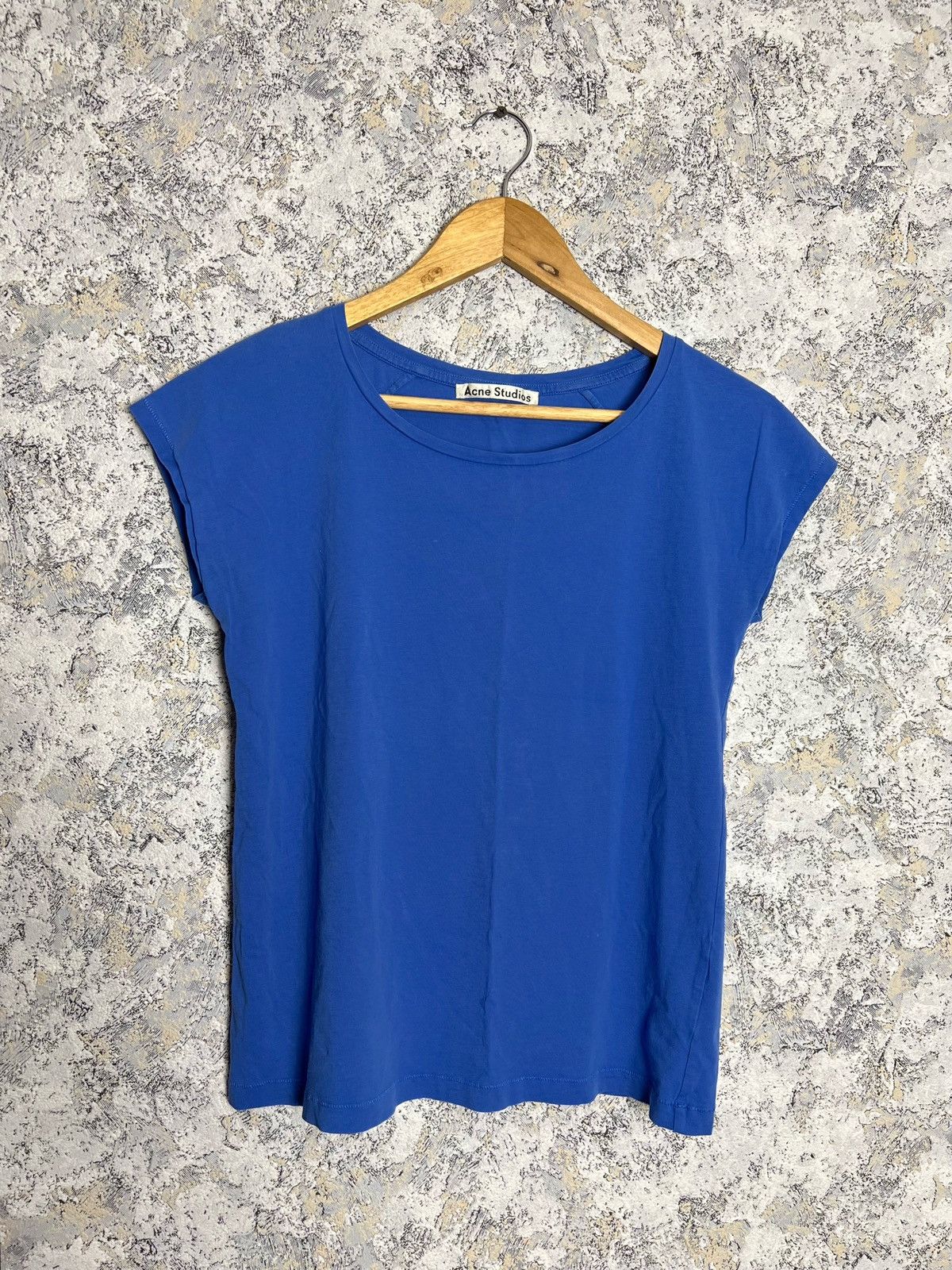Acne Studios Women’s Acne Studios Blue Sleeveless T-Shirt Size M / US 6-8 / IT 42-44 - 1 Thumbnail