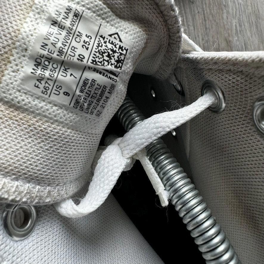 Converse CONVERSE • Chuck Taylor All Star Lugged Leather (7.5M) Size US 7.5 / EU 40-41 - 5 Thumbnail