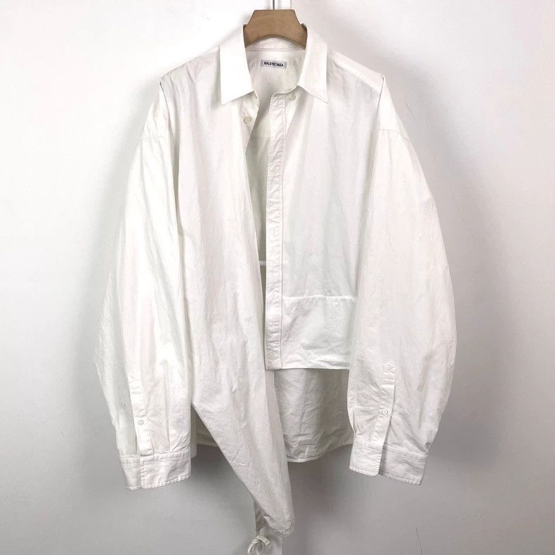 Balenciaga Balenciaga size 36 Shirt with irregular hem Size S / US 4 / IT 40 - 1 Thumbnail