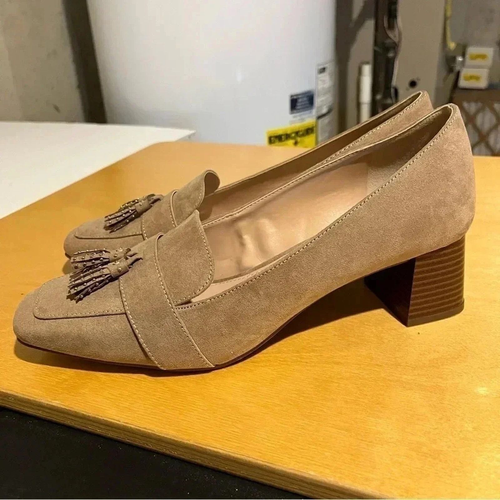 Other Kelly & Katie Beeka Tan Mules Loafers 9.5 Shoes Block Heel Size US 9.5 / IT 39.5 - 6 Thumbnail