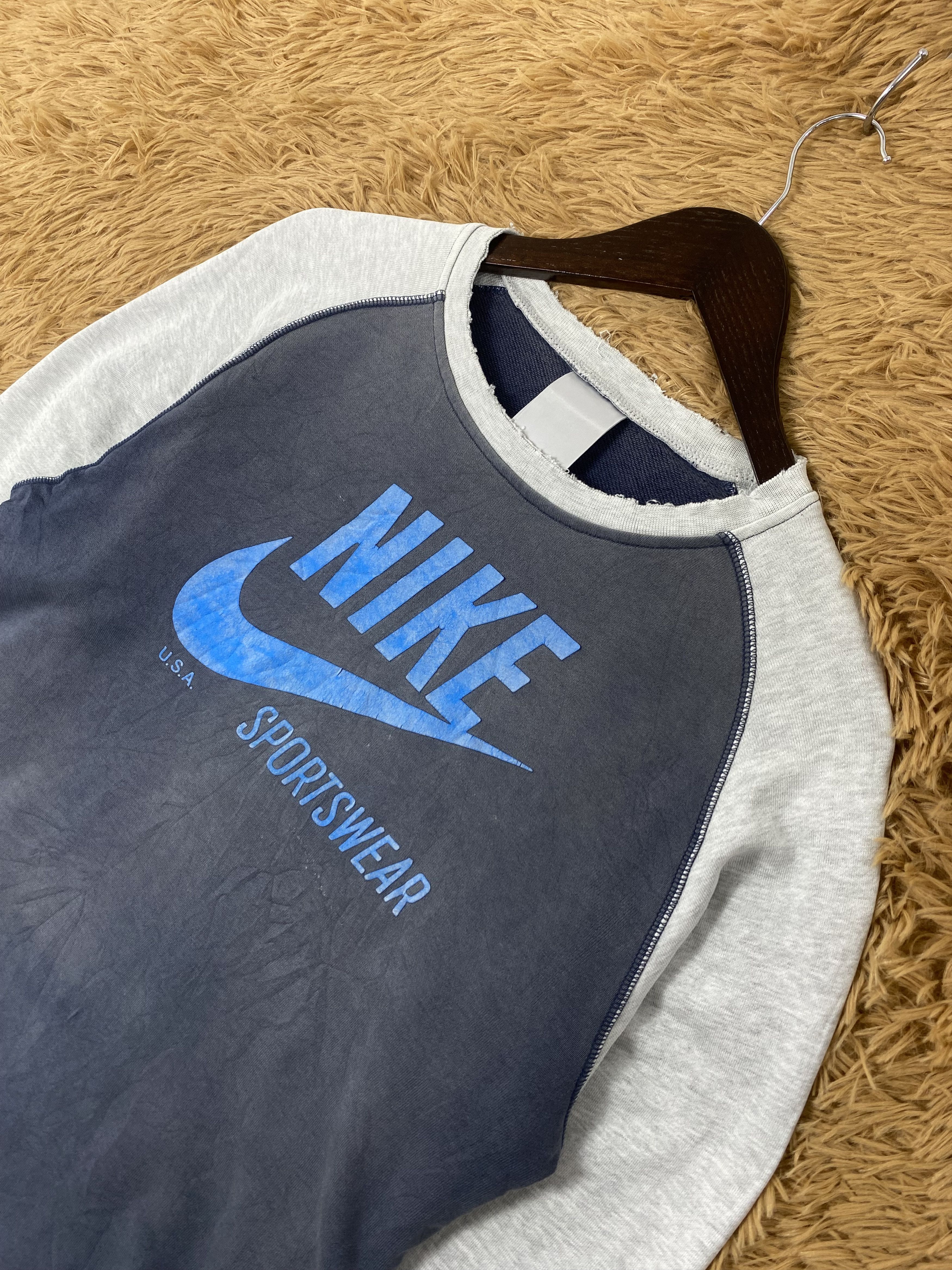 Nike Vintage Nike Big Logo Swoosh Sweatshirts PS0017 Size US S / EU 44-46 / 1 - 2 Thumbnail