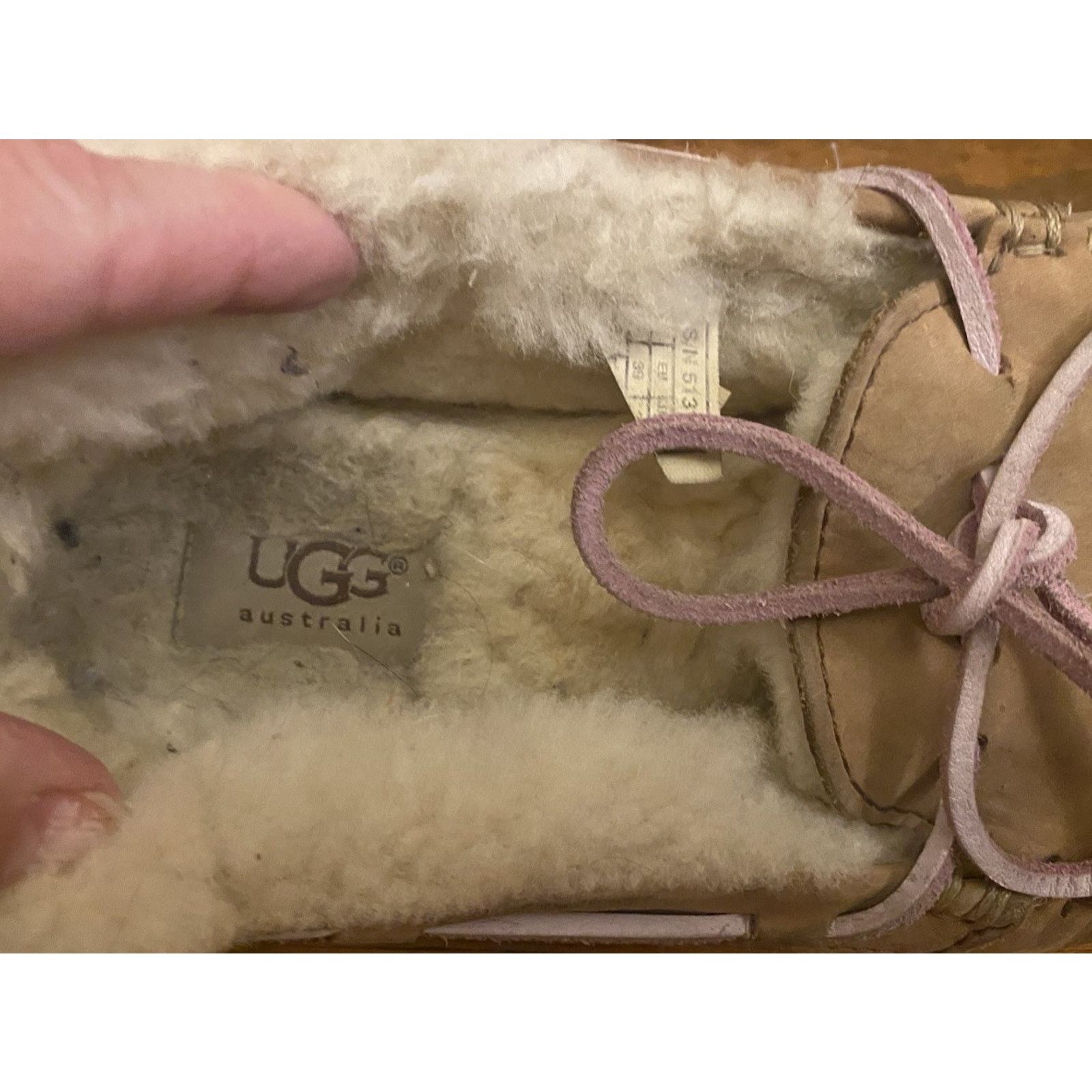Ugg UGG Shearling Suede Slippers Women’s 8M Beige Pink Ties Size US 8 / IT 38 - 8 Thumbnail