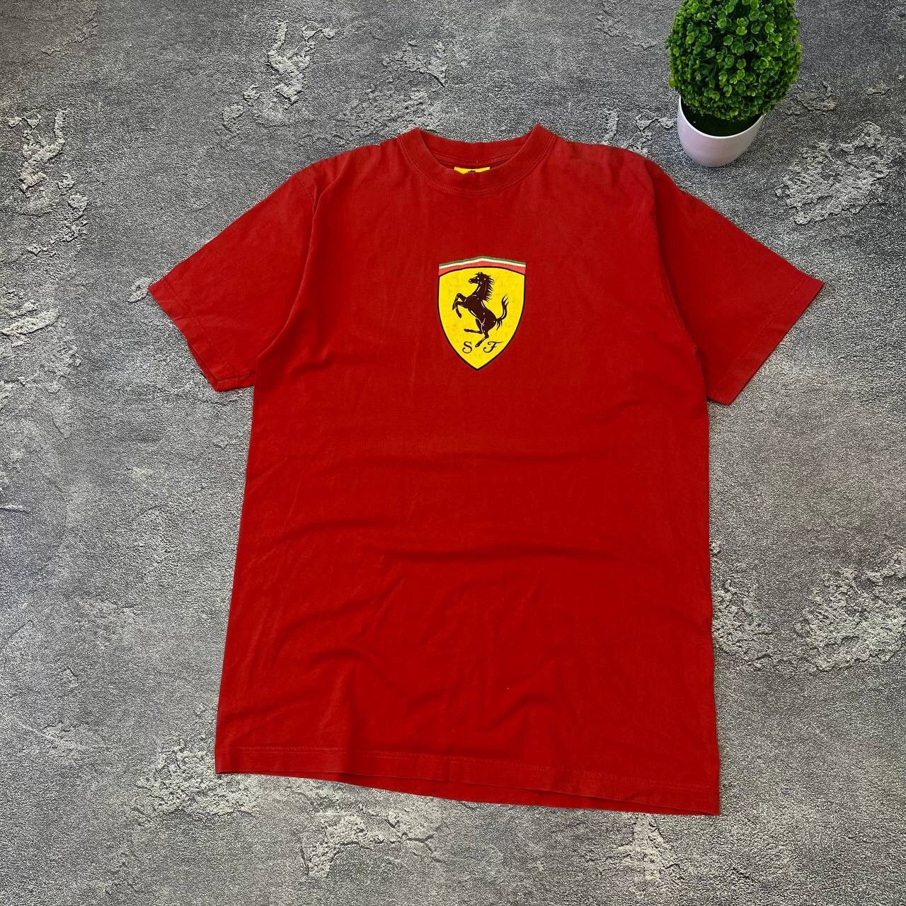 Vintage Vintage 90's Ferrari Formula 1996 F1 Racing Team Shirt Size US M / EU 48-50 / 2 - 13 Thumbnail