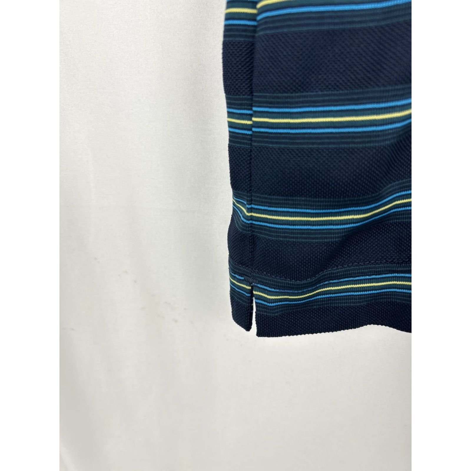 Nike Nike Golf Polo Shirt Mens XXL Blue Stripes Short Sleeve 231591-414 Polo Golf Shirt Mens XXL Blue Stripes Short Sleeve 231591-414 Size US XXL / EU 58 / 5 - 6 Thumbnail