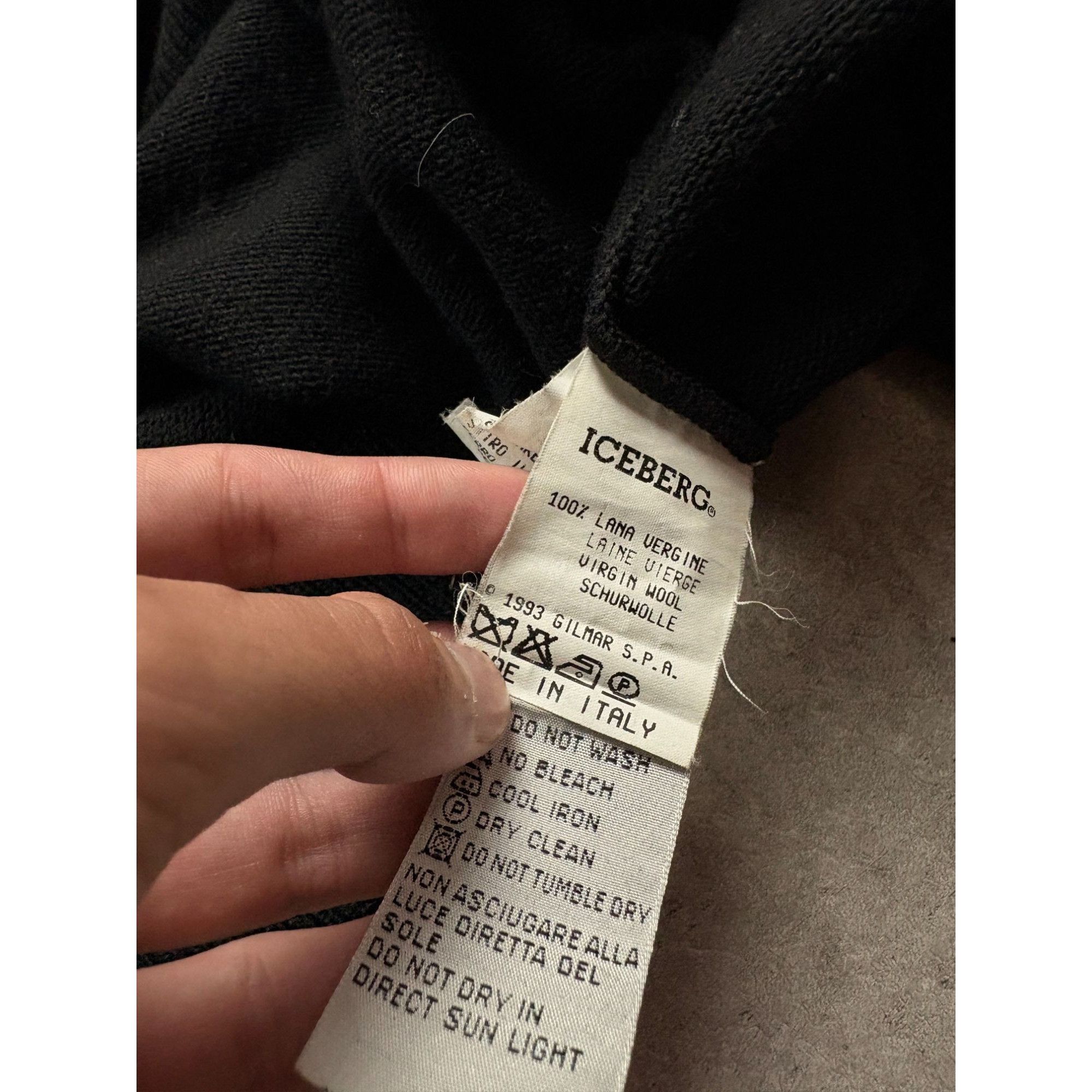 Iceberg Iceberg Mens Black Knit Crewneck Sweater With Soul Brothers Size US L / EU 52-54 / 3 - 11 Thumbnail
