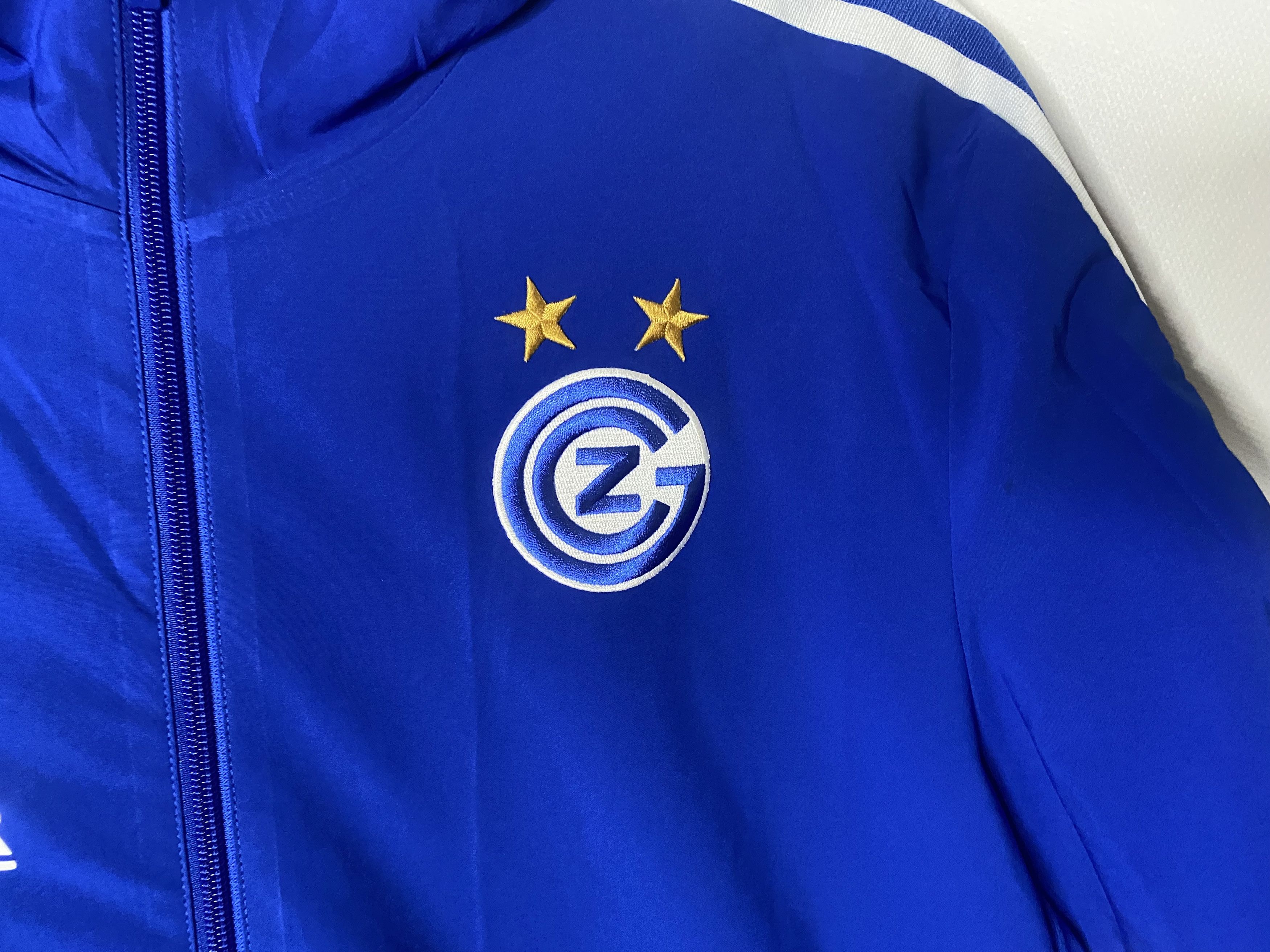 Adidas GRASSHOPPERS PLAYER ISSUE TRAINING FOOTBALL SOCCER JACKET Size US M / EU 48-50 / 2 - 3 Thumbnail