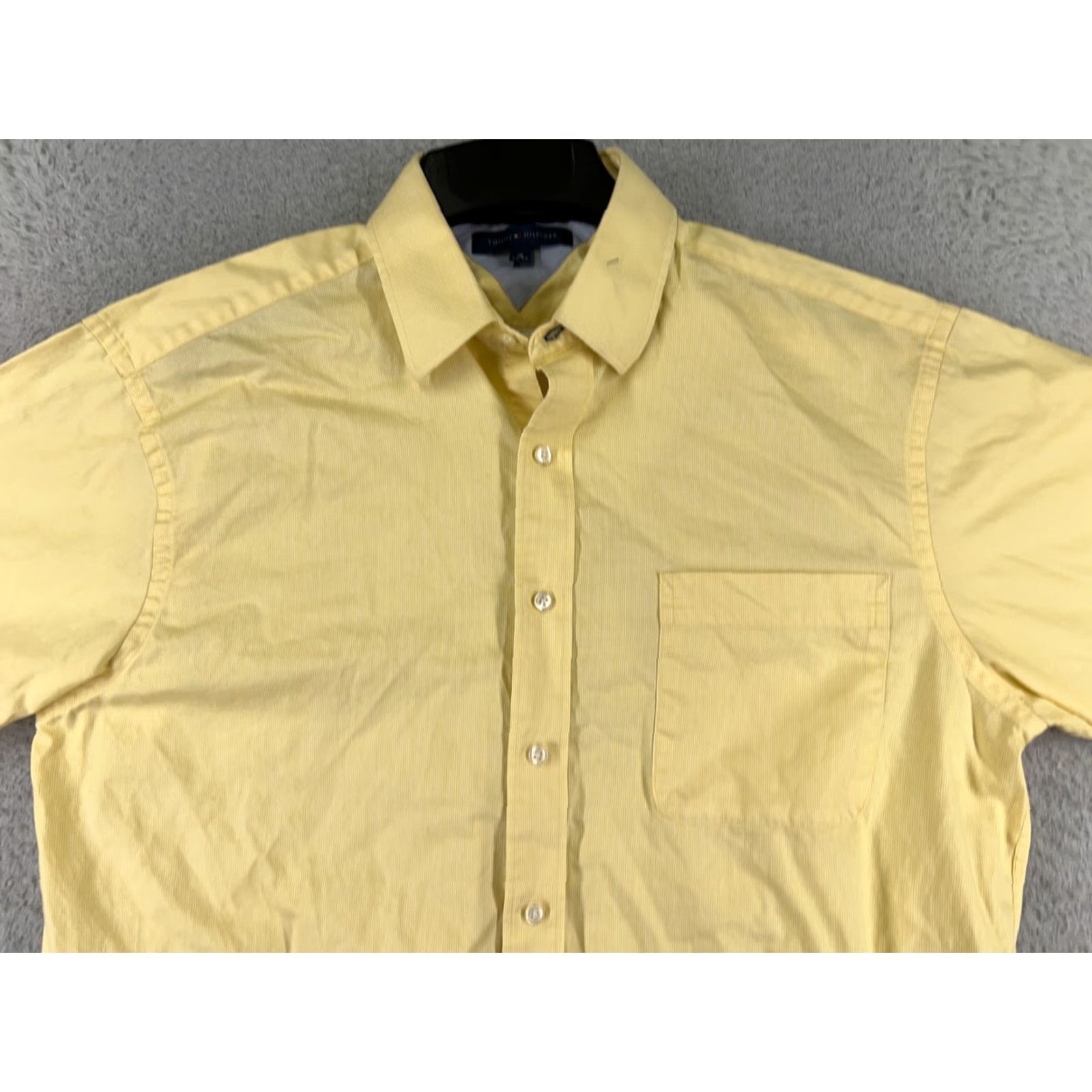 Tommy Hilfiger Tommy Hilfiger Shirt Men 16 Yellow 32-33 Button Regular Fit Pocket Long Sleeve Size US L / EU 52-54 / 3 - 4 Thumbnail