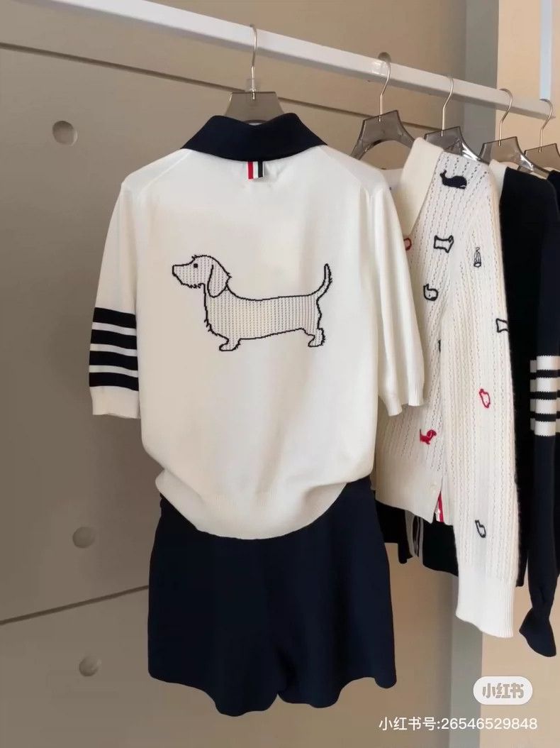 Thom Browne Thom Browne White puppy four stripes Polo collar short sle Size XS / US 0-2 / IT 36-38 - 8 Thumbnail