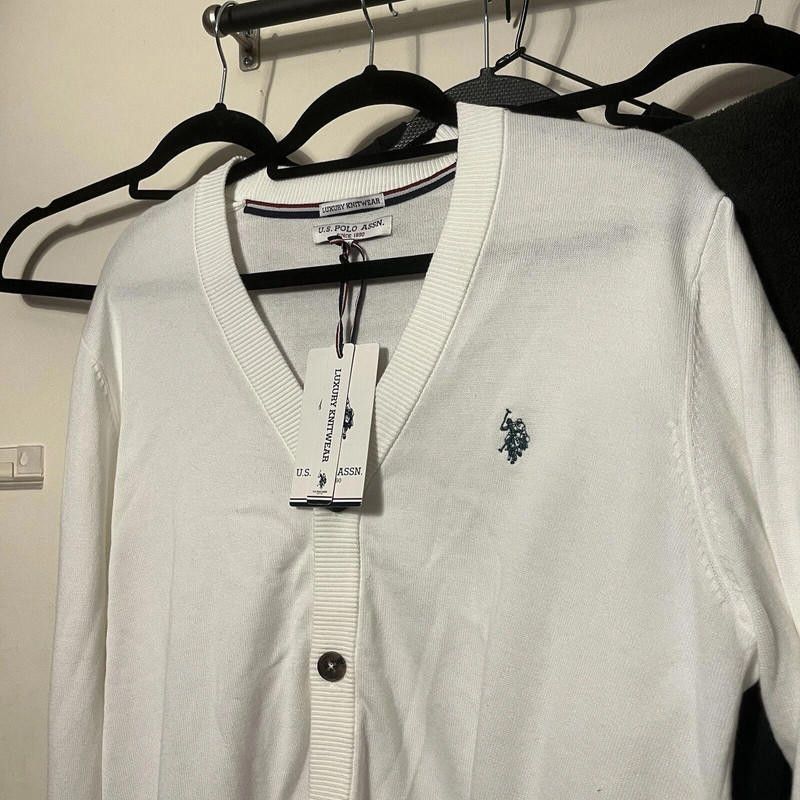 Designer U.S. Polo assn. cardigan sweater m white cotton knit long Size US L / EU 52-54 / 3 - 1 Thumbnail